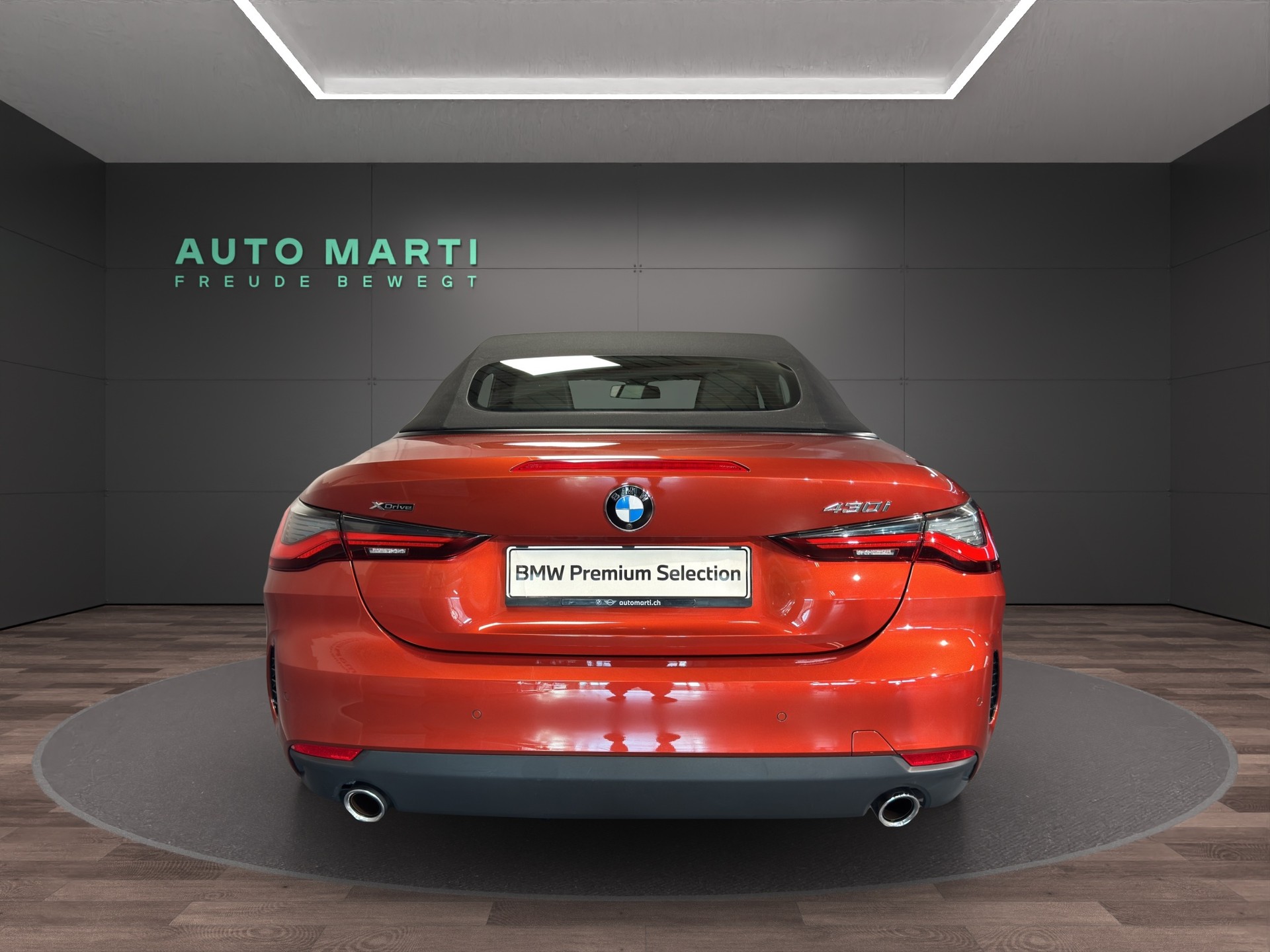 BMW 430i xDrive Cabrio-showroom-element-2