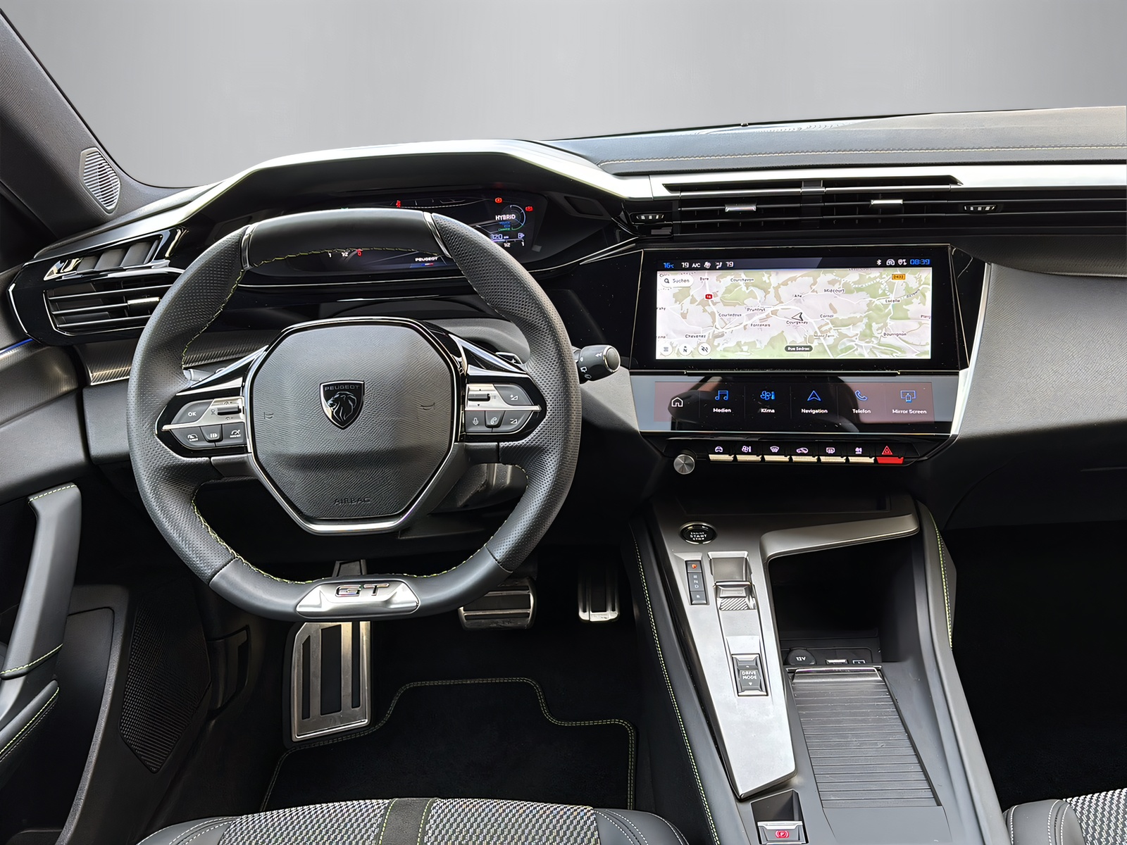 PEUGEOT 308 SW 1.6 PHEV 180 GT-image-4