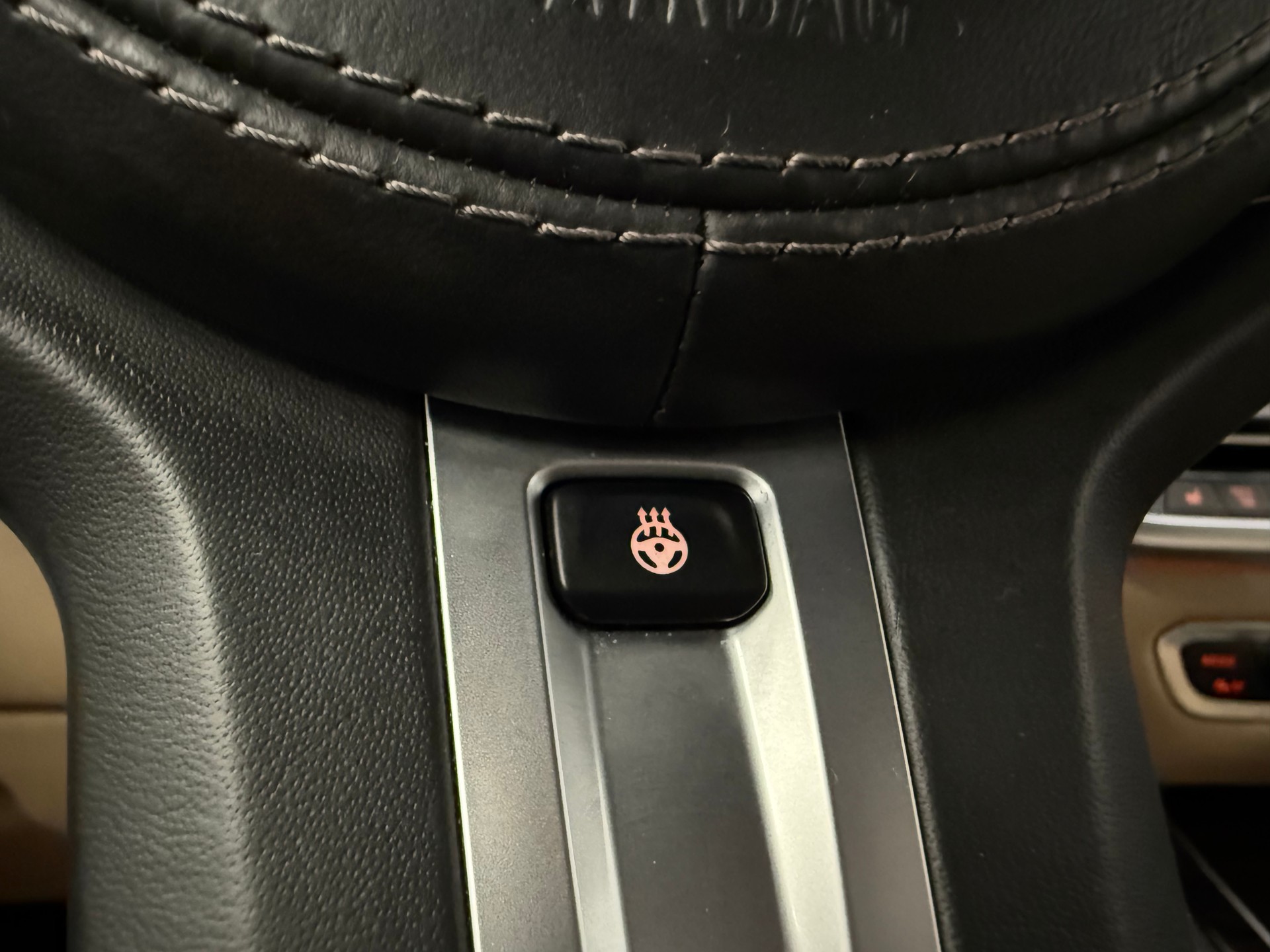 BMW X5 xDrive 40i Steptronic-image-28