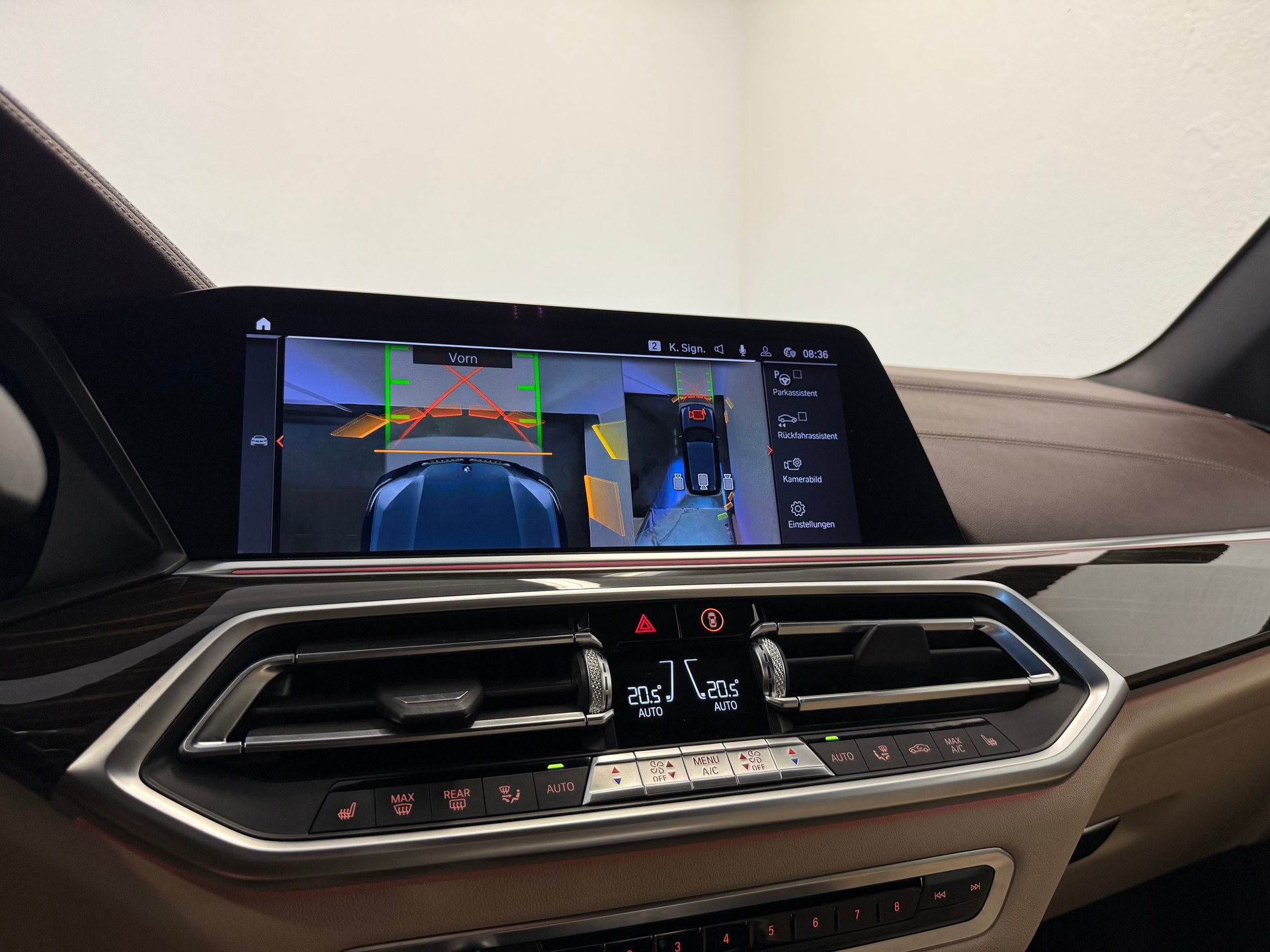 BMW X5 xDrive 40i Steptronic-image-23
