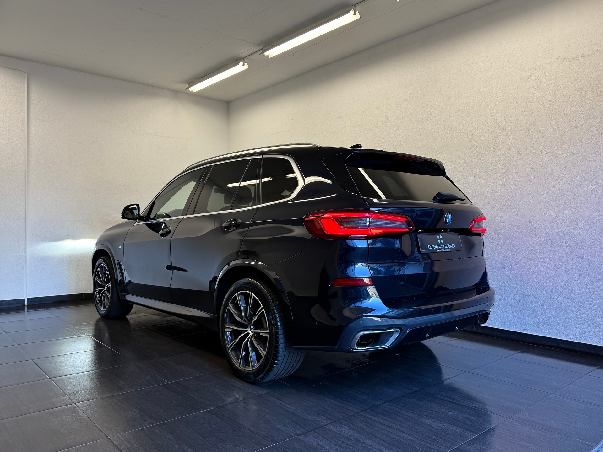 BMW X5 xDrive 40i Steptronic-image-8