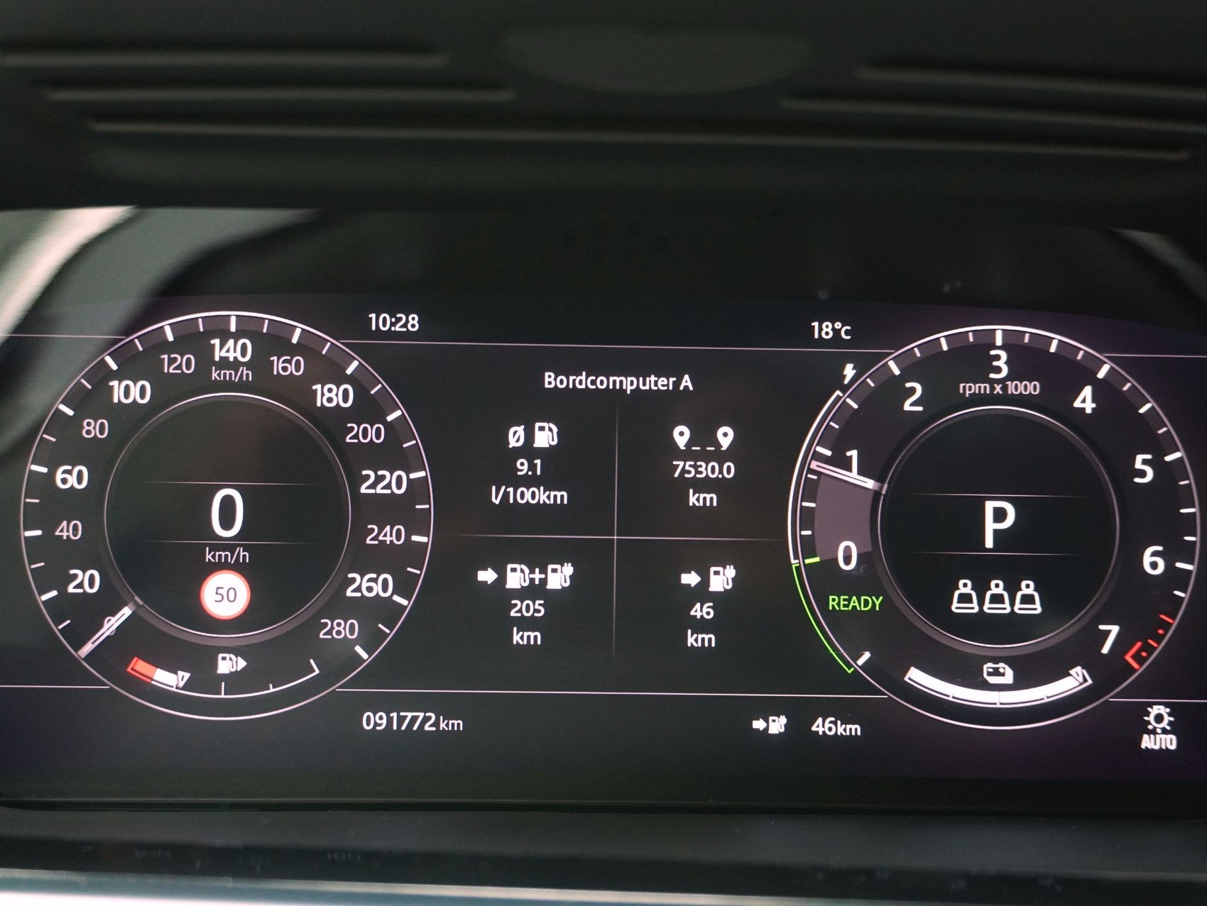 LAND ROVER Range Rover Evoque 1.5 T 300e S AWD-image-18
