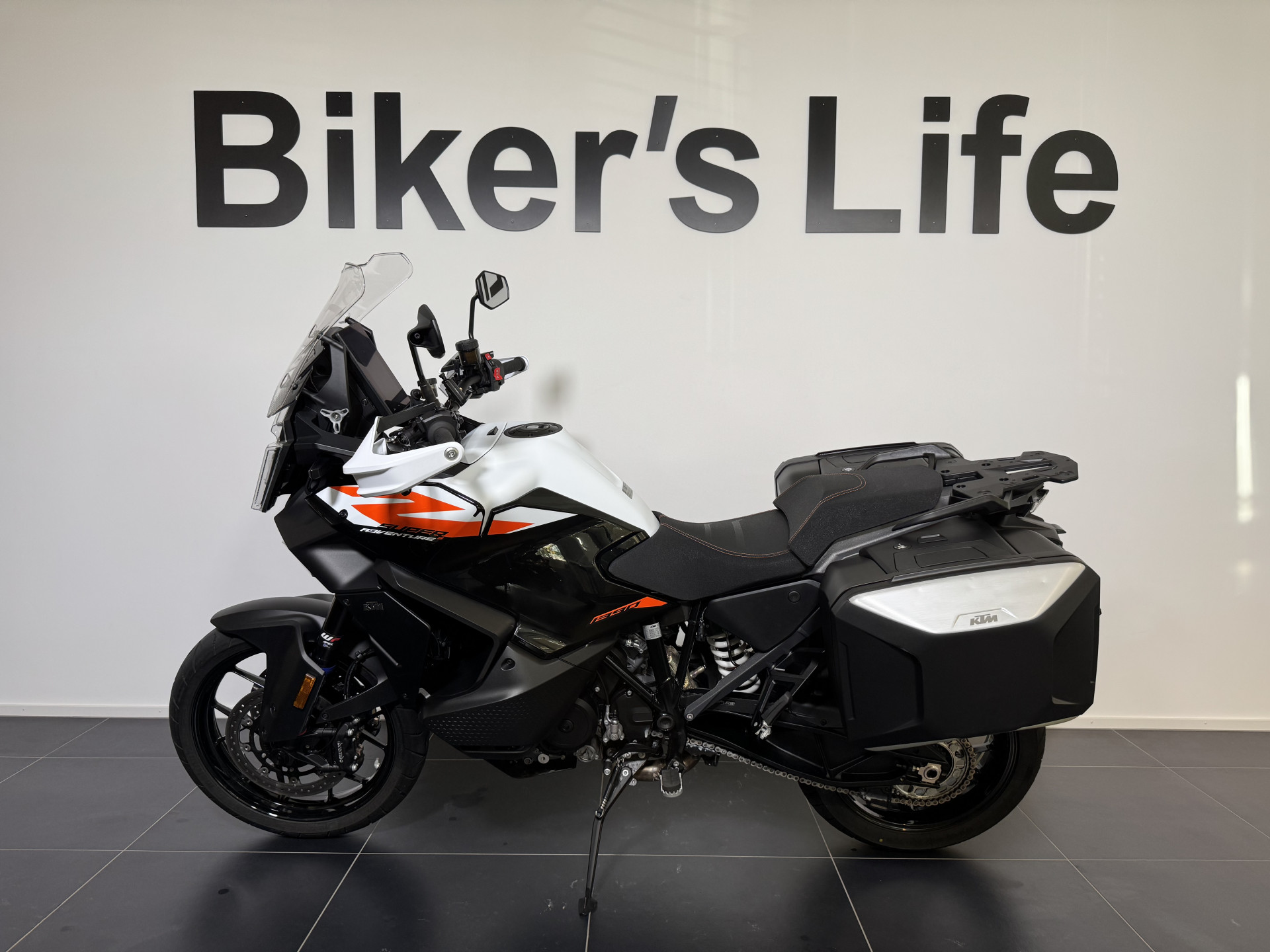 KTM 1390 Super Adventure S-image-1