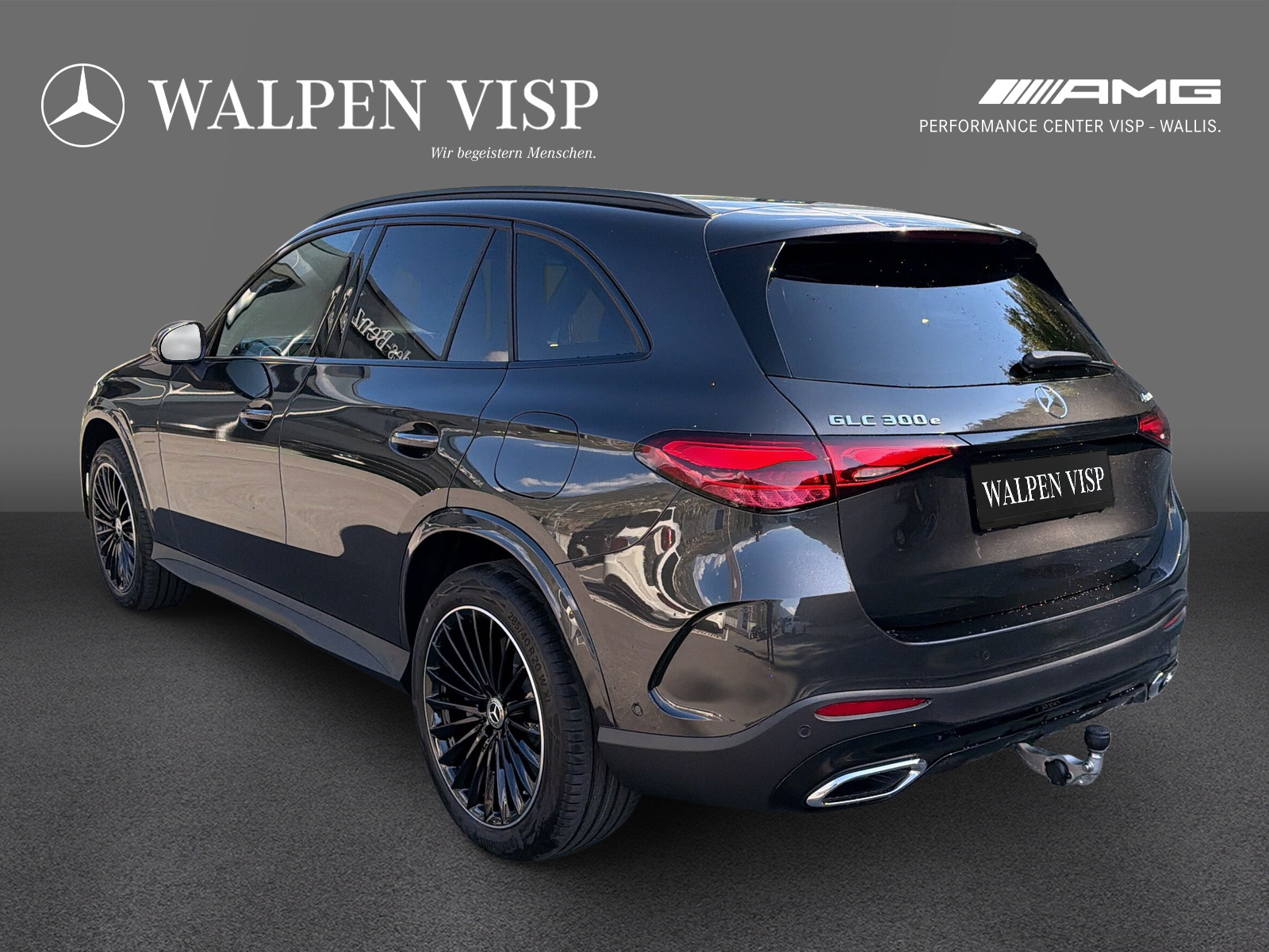 MERCEDES-BENZ GLC 300 e 4Matic EQ Star 9G-Tronic-showroom-element-3