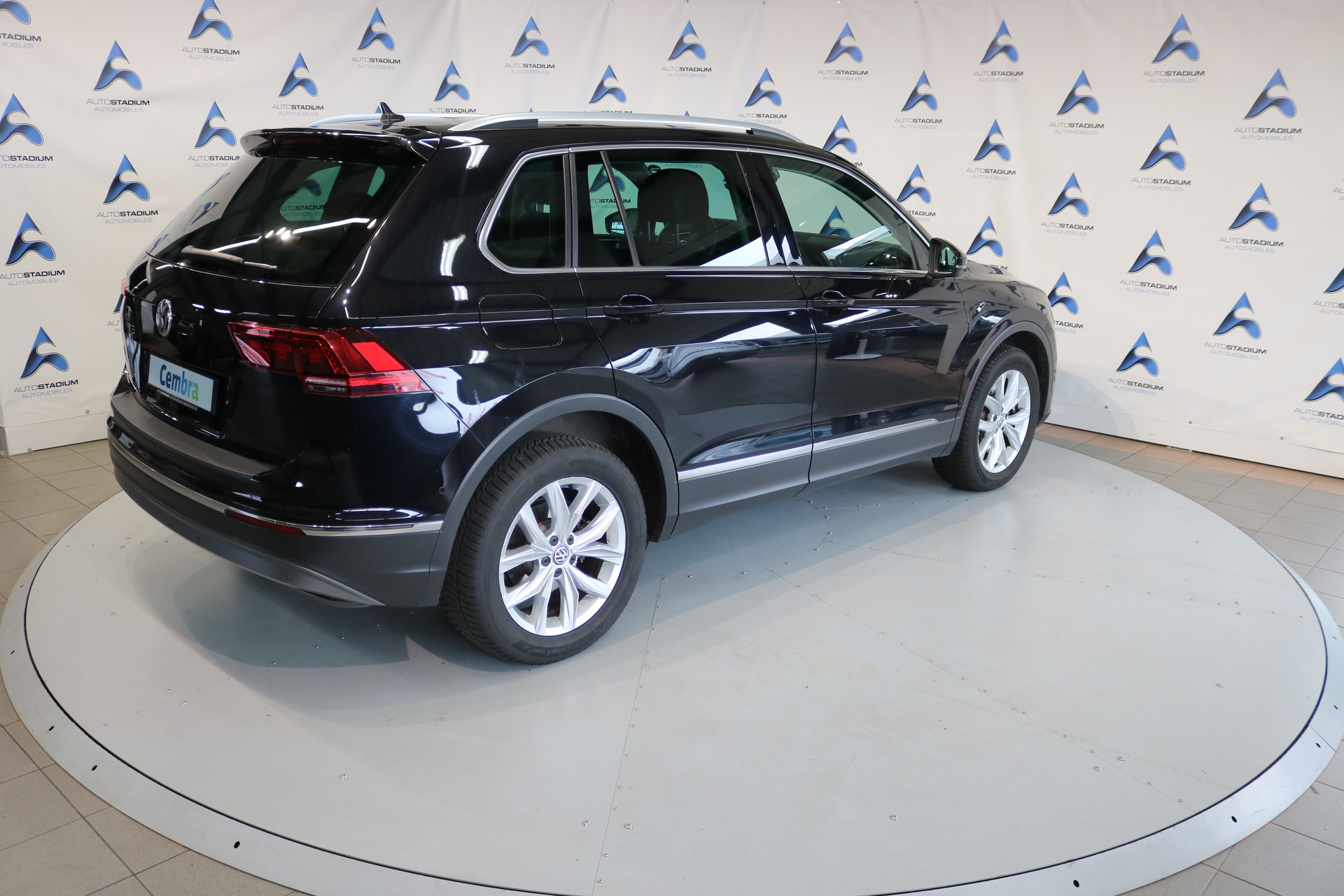 VW Tiguan 2.0TSI Highline 4Motion DSG-image-25