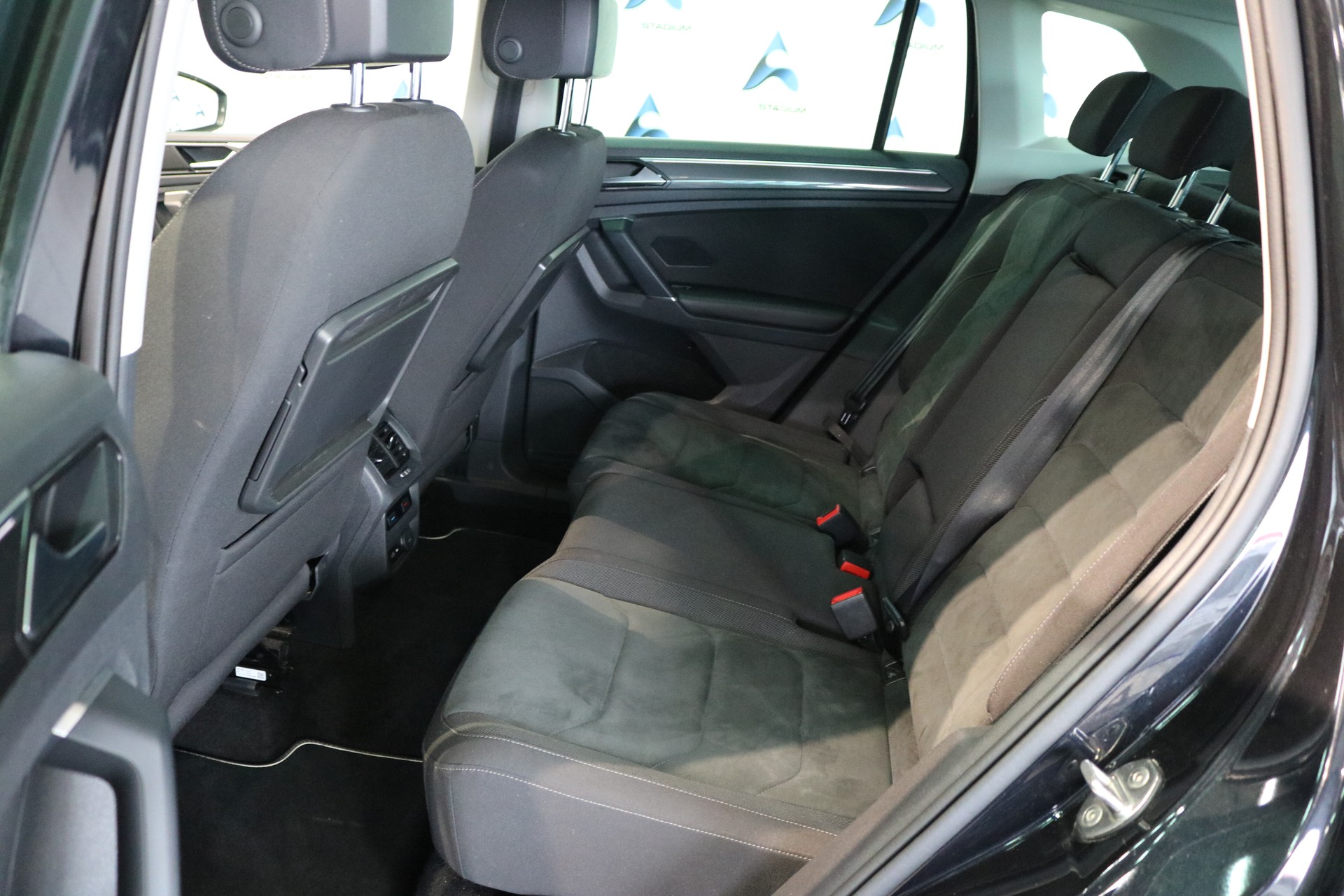 VW Tiguan 2.0TSI Highline 4Motion DSG-image-39