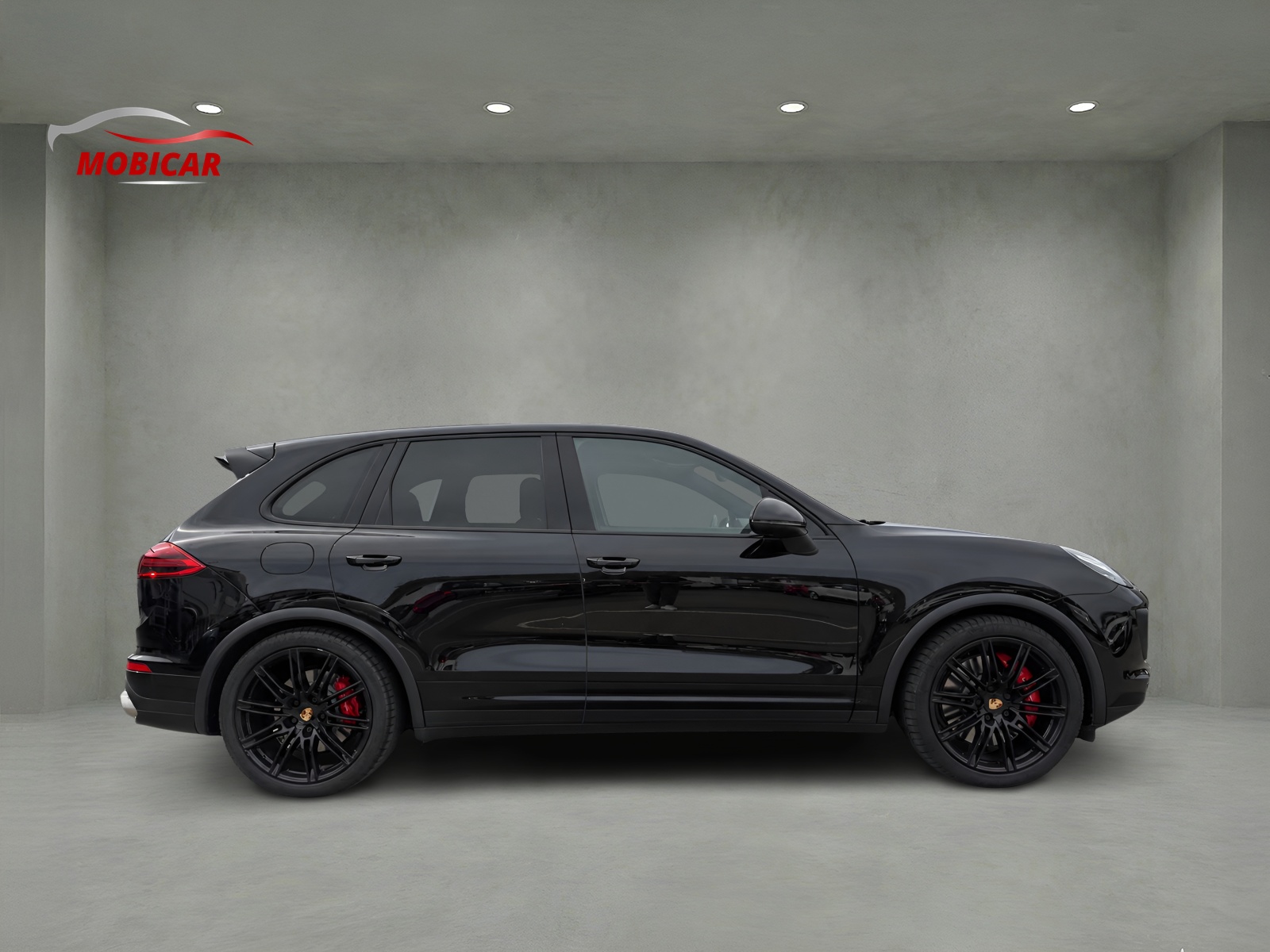 PORSCHE Cayenne Turbo-image-5