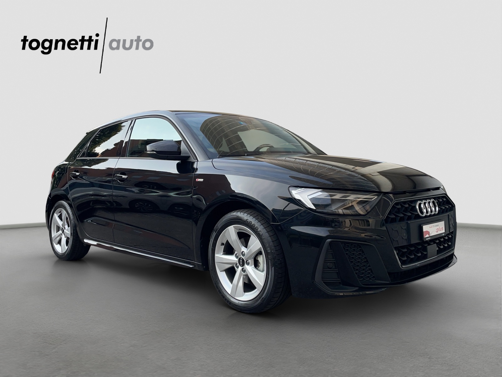 AUDI A1 Sportback 30 TFSI S Line Attraction S-tronic-showroom-element-1