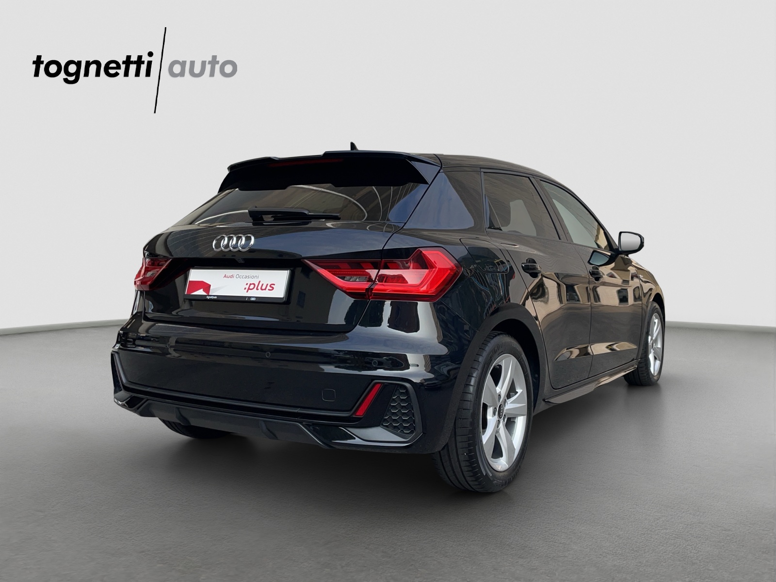 AUDI A1 Sportback 30 TFSI S Line Attraction S-tronic-showroom-element-3