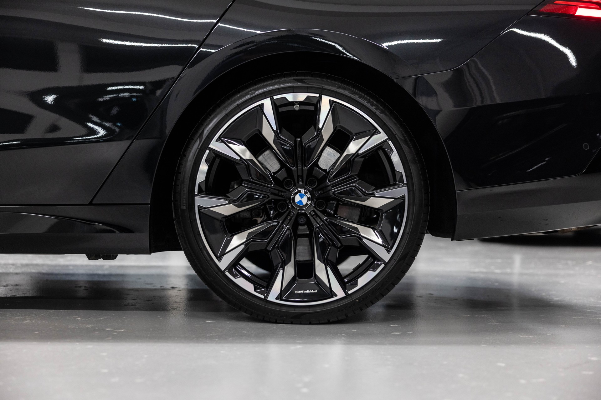 BMW 540d xDrive 48V M Sport Steptronic-image-8