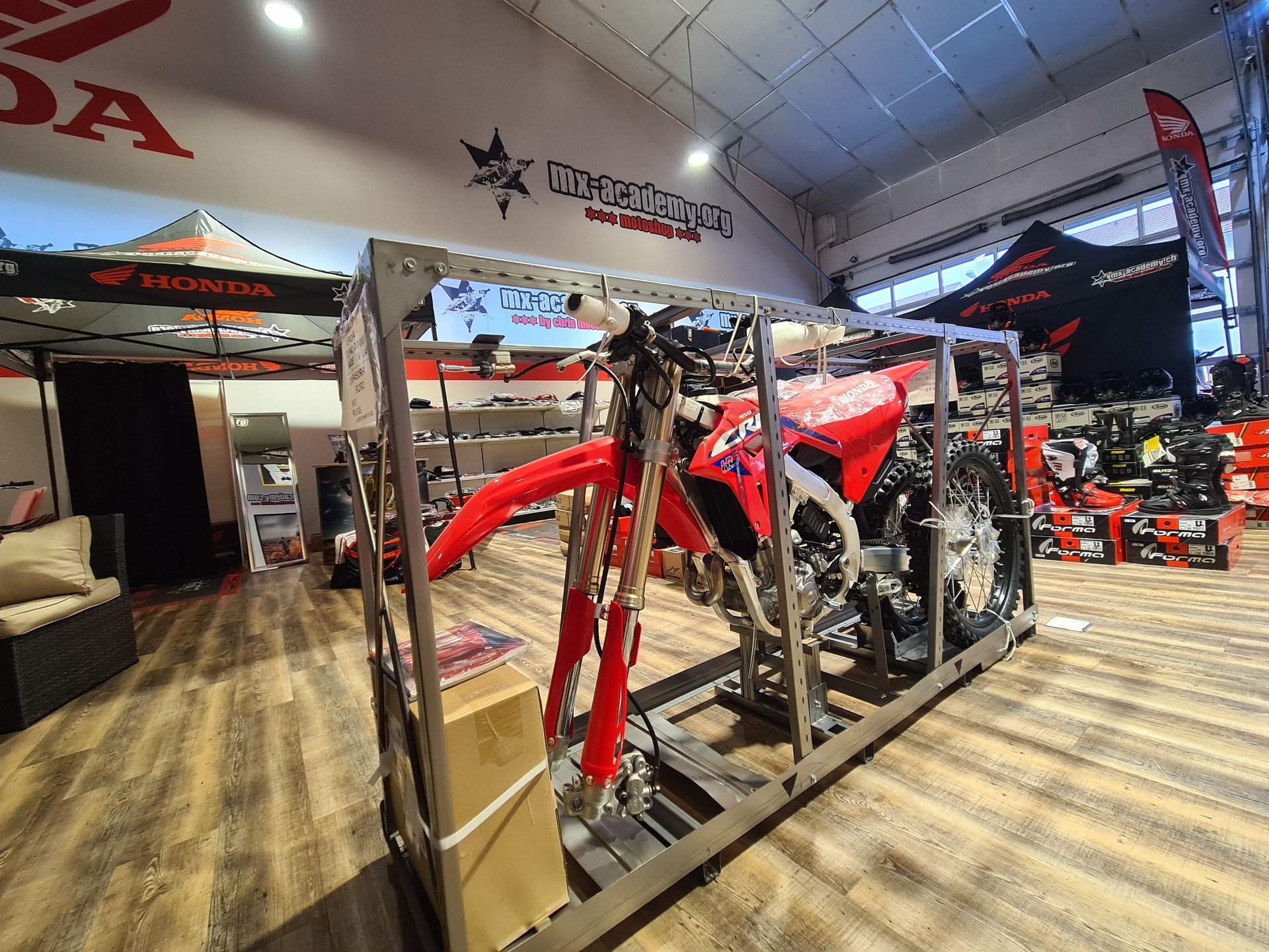 HONDA ** CRF450R ** Neufahrzeug in Kiste-image-4
