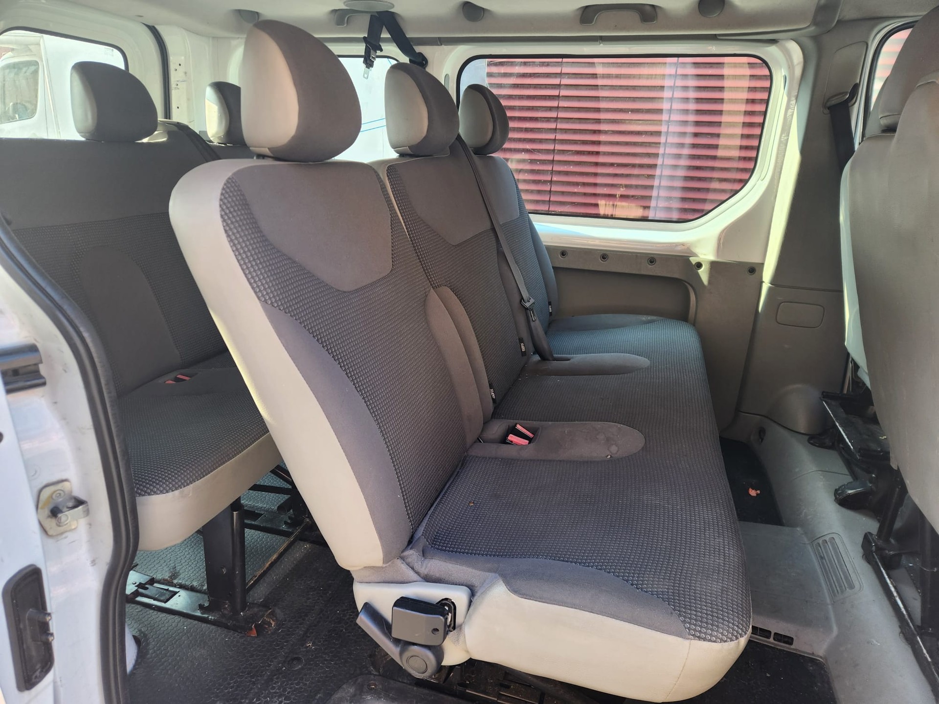 OPEL Vivaro 2.0 CDTI 2.7t L1H1-image-4