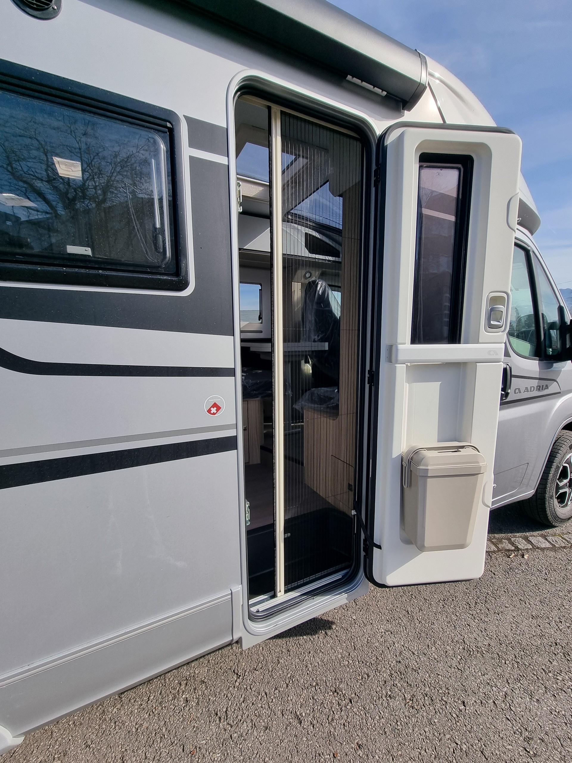 ADRIA Adria Compact Supreme SL-showroom-element-3
