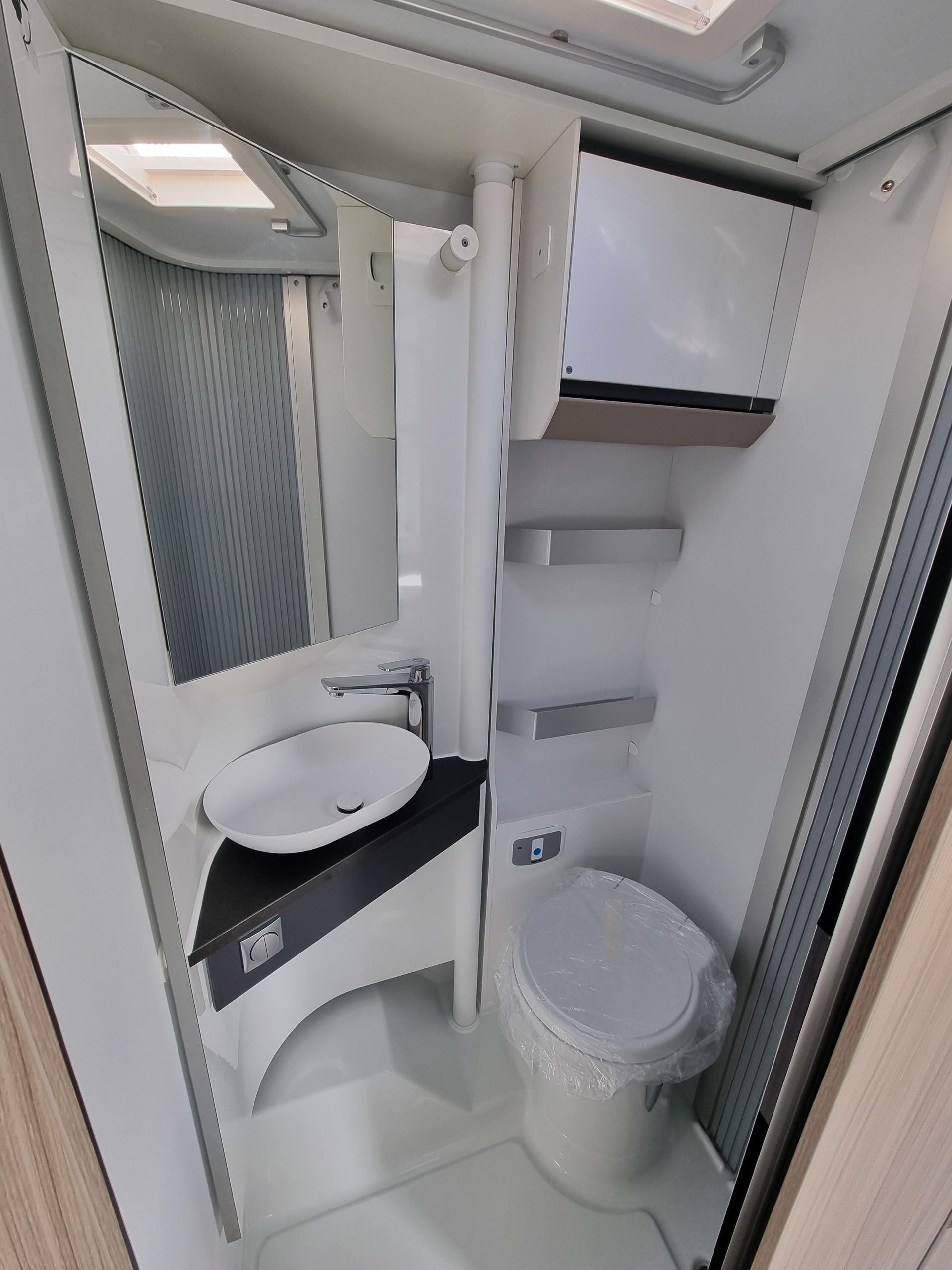 ADRIA Adria Compact Supreme SL-image-11
