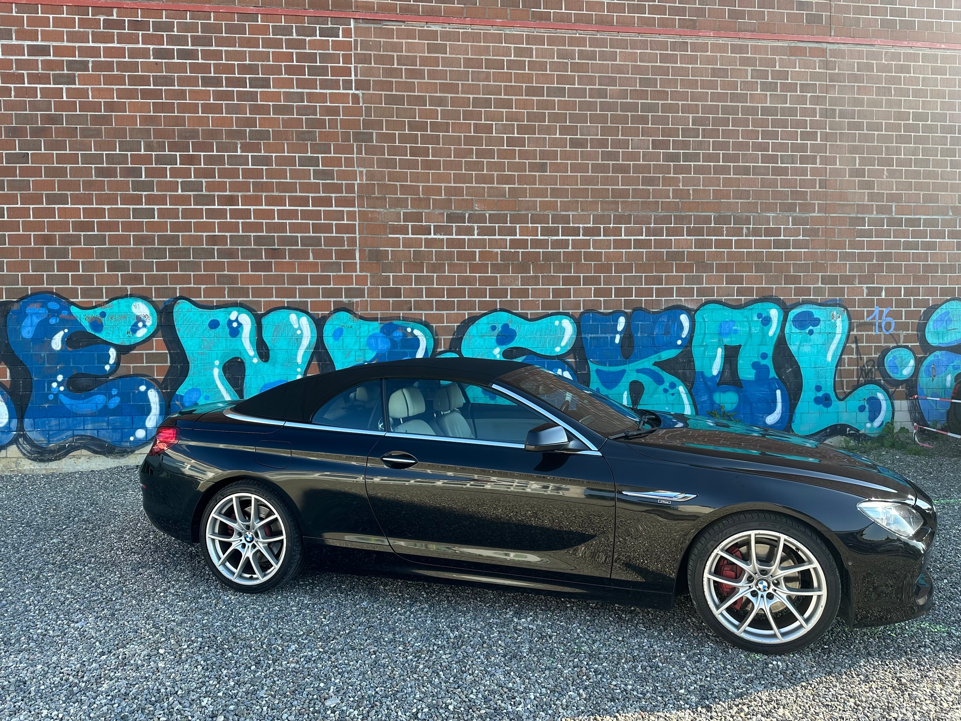 BMW 640i Cabrio-image-8