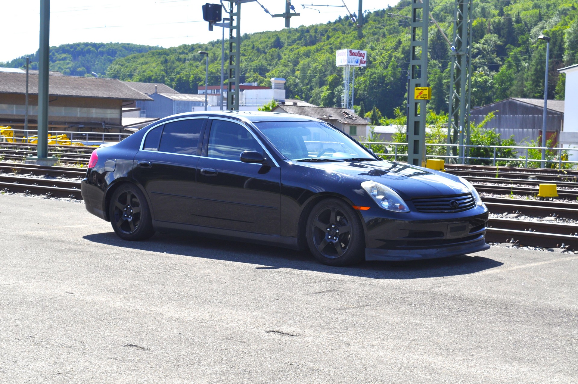 INFINITI G35 3.5L-image-2