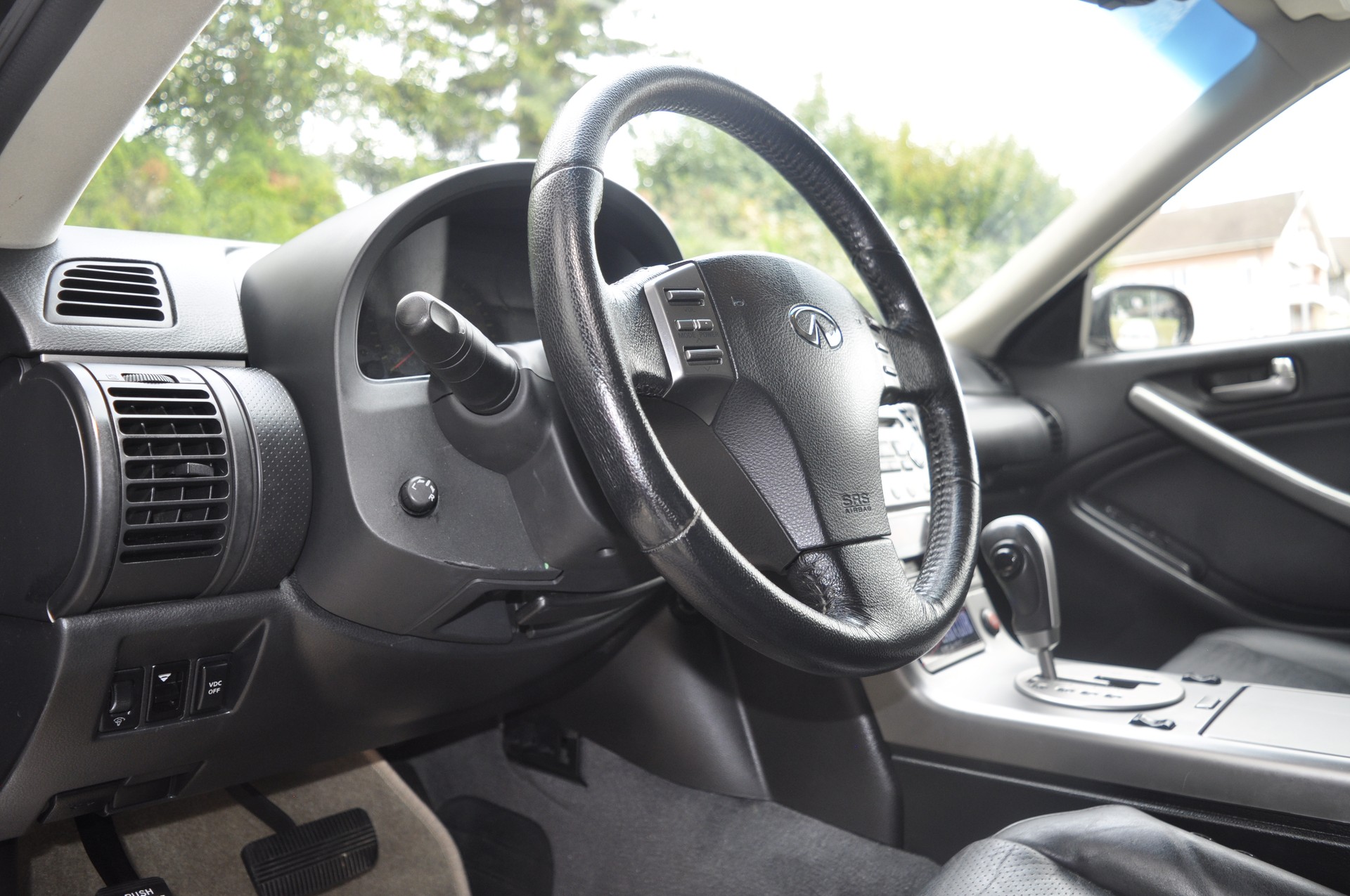 INFINITI G35 3.5L-image-8