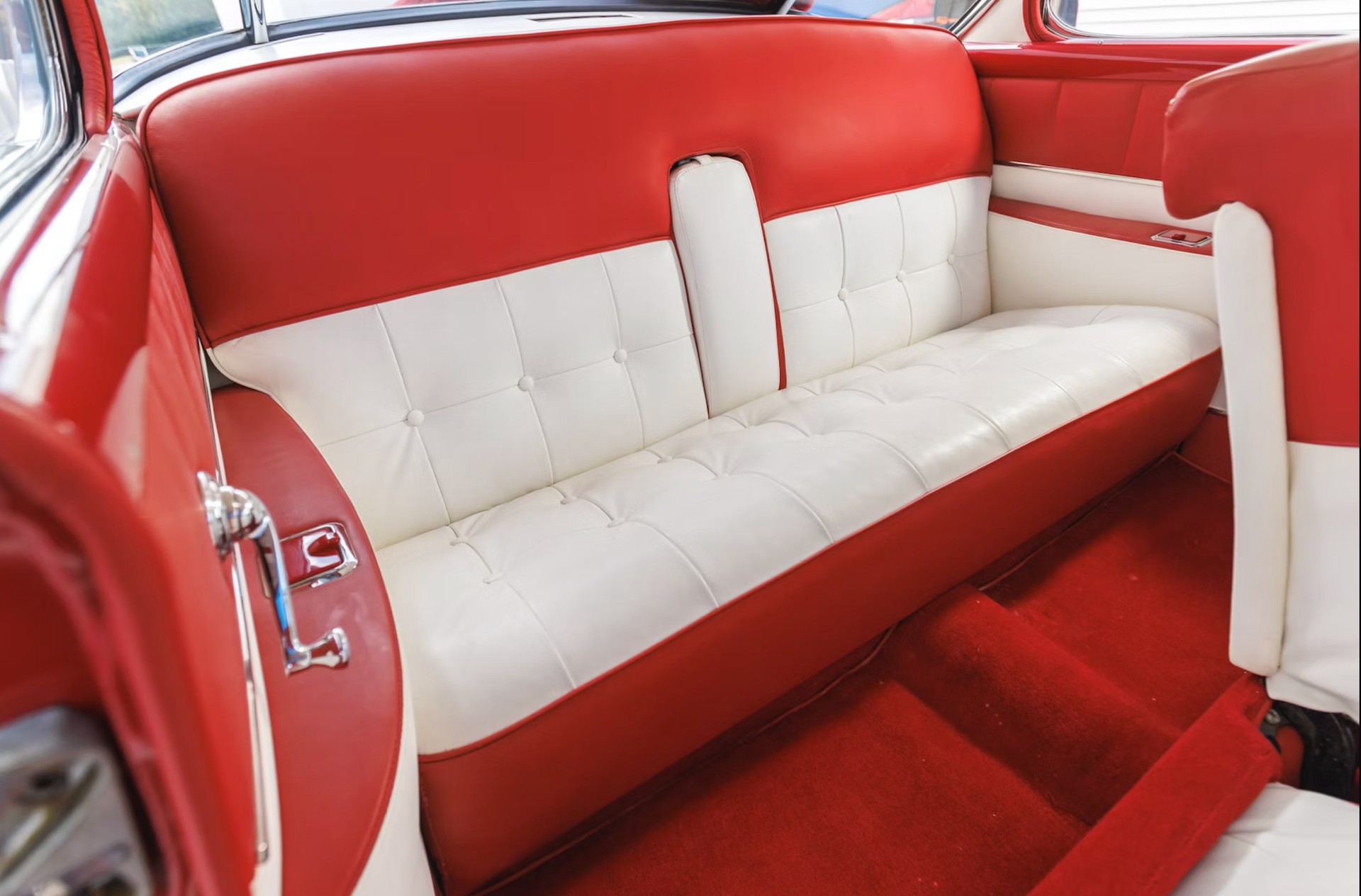 CADILLAC SERIES 62-image-16