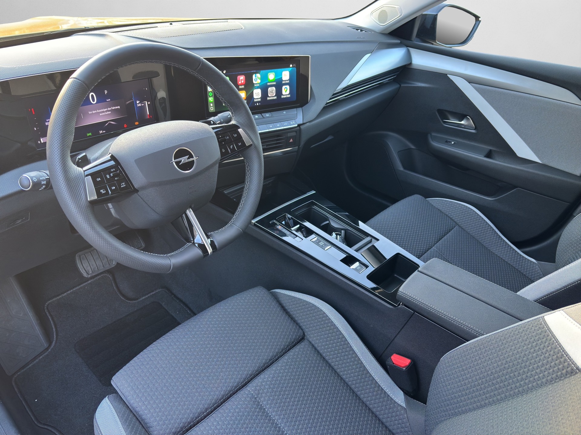 OPEL Astra 1.2i Turbo Edition A-image-11