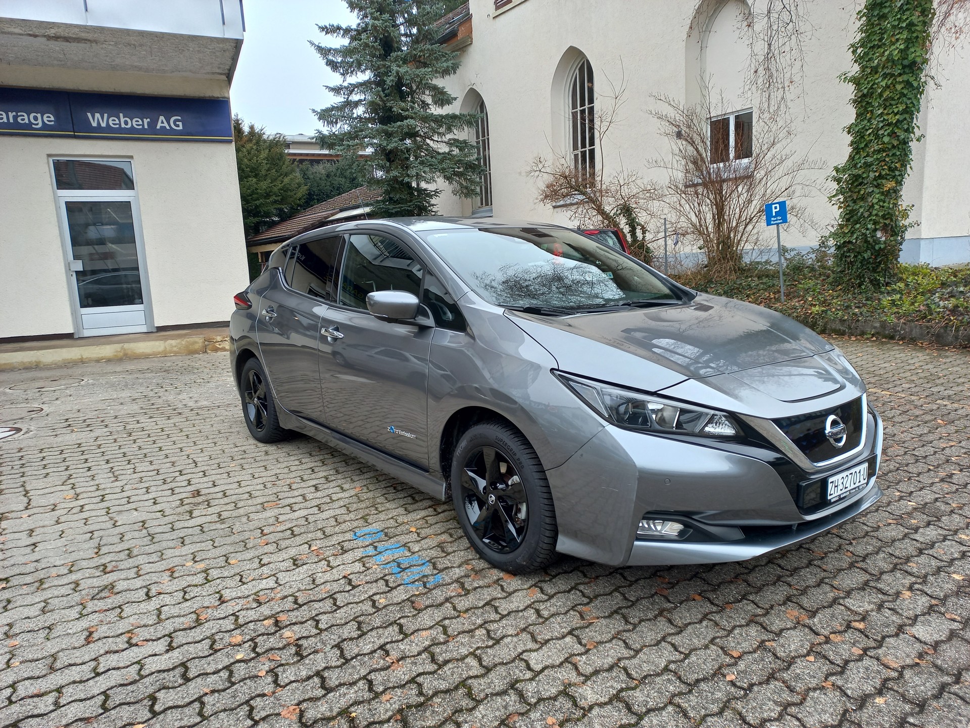 NISSAN Leaf N-Connecta (incl. battery)-image-1