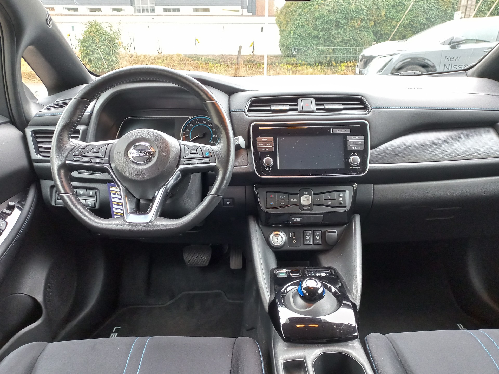NISSAN Leaf N-Connecta (incl. battery)-image-7