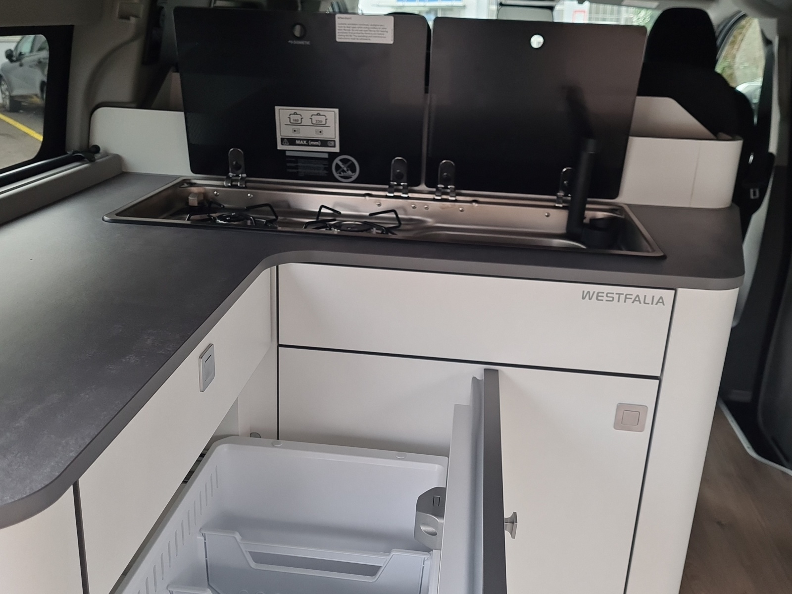 FORD Transit Custom NUGGET Camper 320 L1 2.0 EcoBlue 170 PS Titanium AUTOMAT-image-8