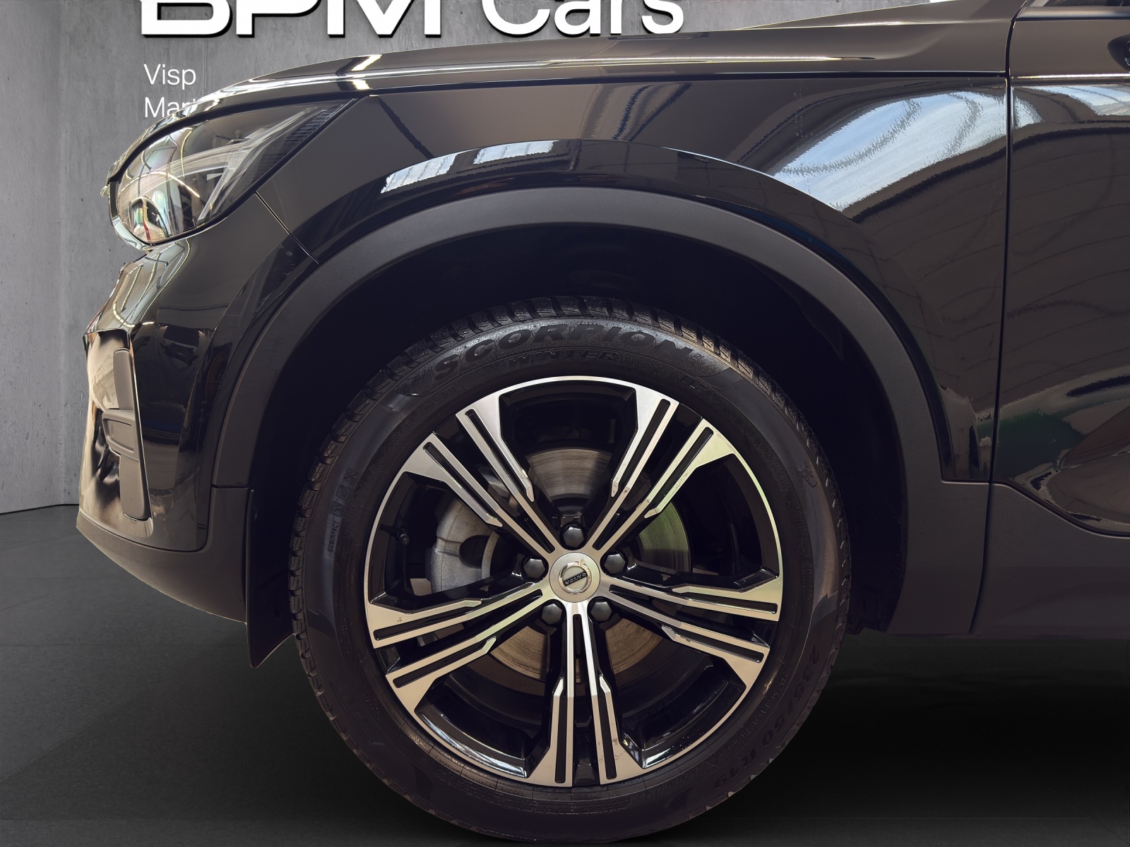 VOLVO XC40 2.0 B3 MH Core-image-6