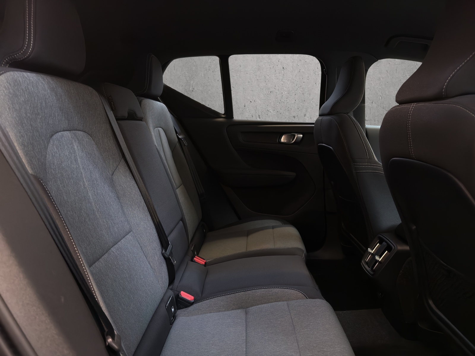 VOLVO XC40 2.0 B3 MH Core-image-16