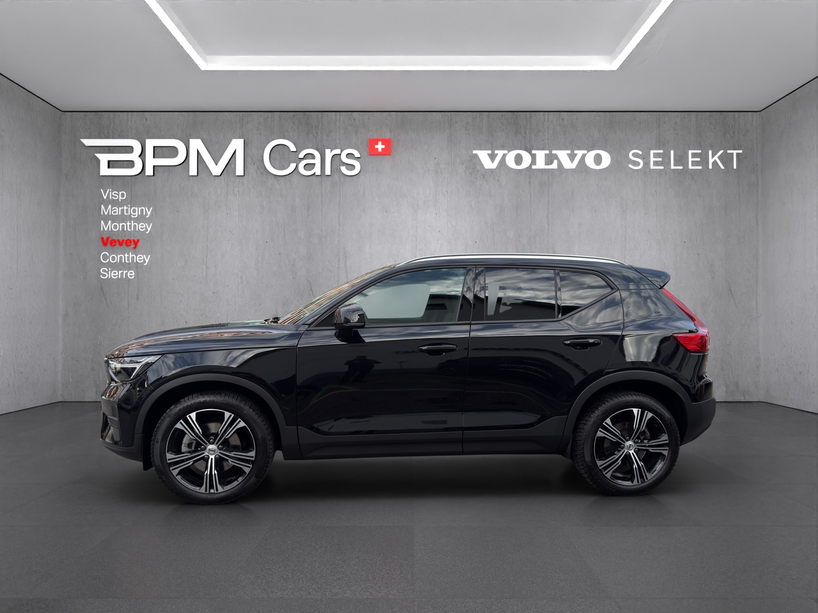 VOLVO XC40 2.0 B3 MH Core-image-5