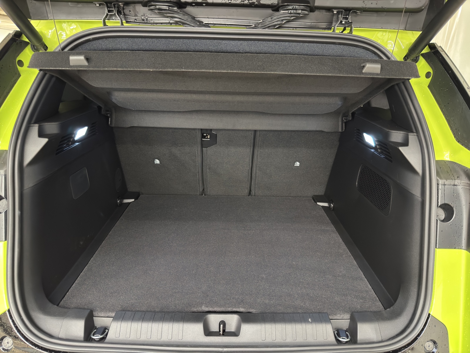 JEEP Compass First Edition-image-10