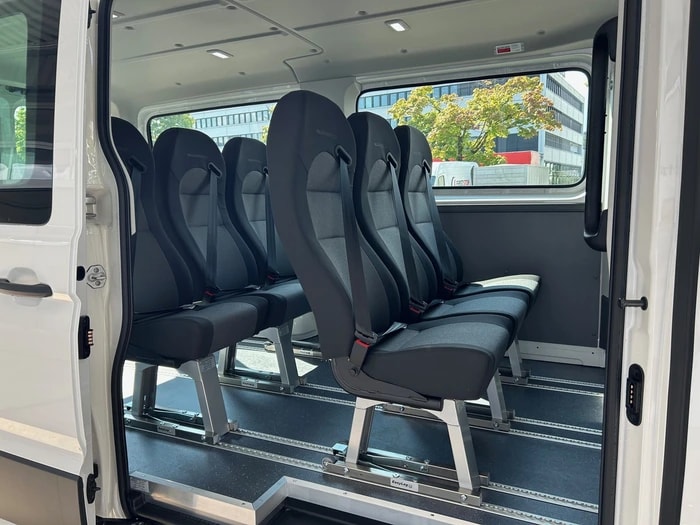 VW VW Crafter 35 Kleinbus 9 Sitzplätze-image-7