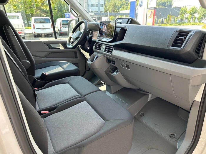 VW VW Crafter 35 Kleinbus 9 Sitzplätze-image-5