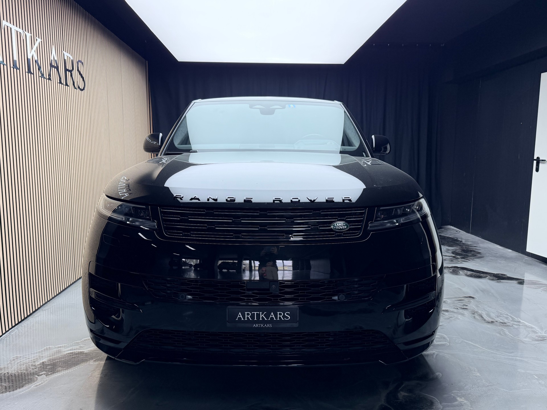 LAND ROVER Range Rover Sport P550e 3.0 Si6 PHEV Autobiography Automatic-showroom-element-2