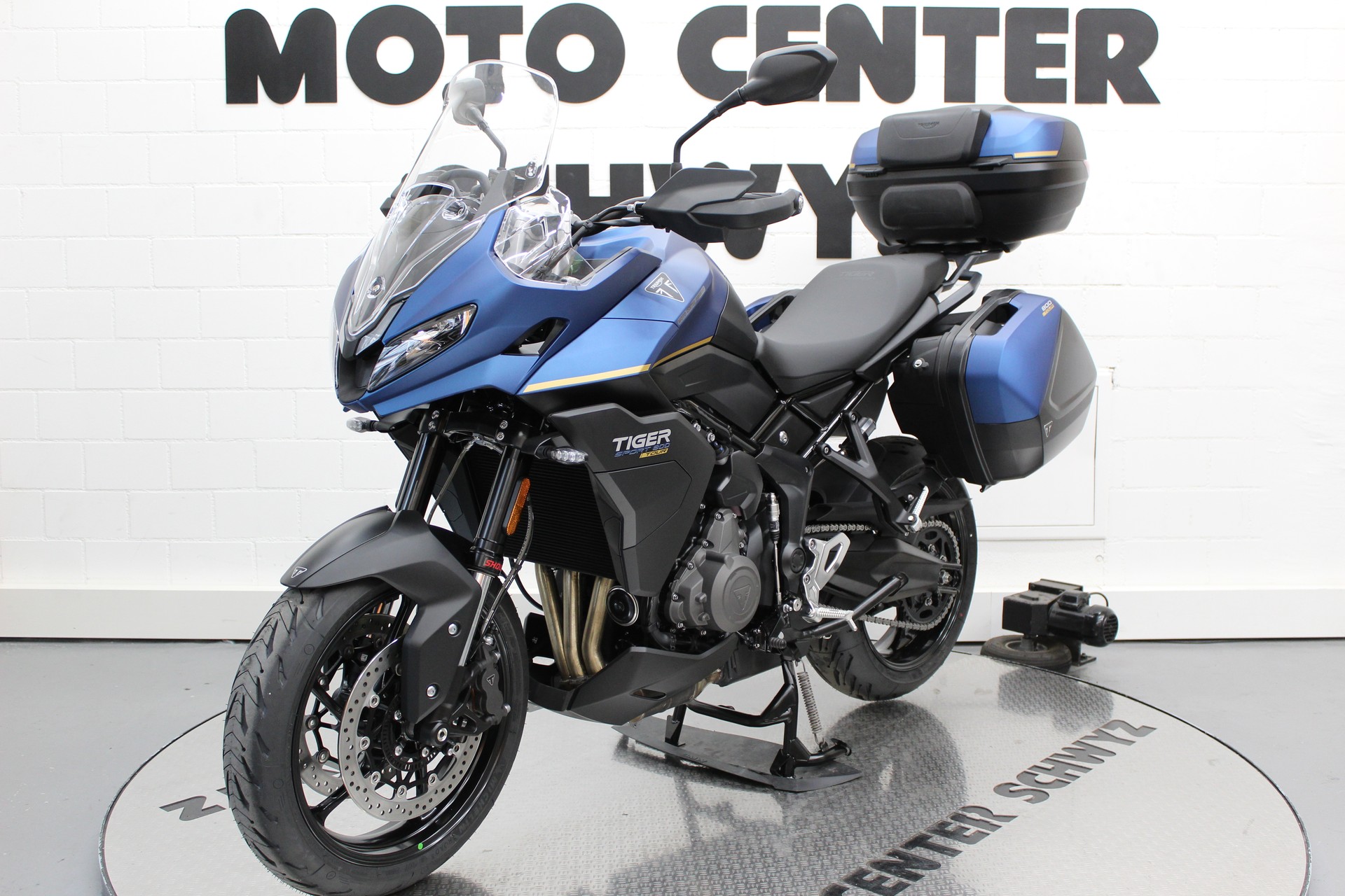 TRIUMPH Tiger Sport 800 Tour-image-2