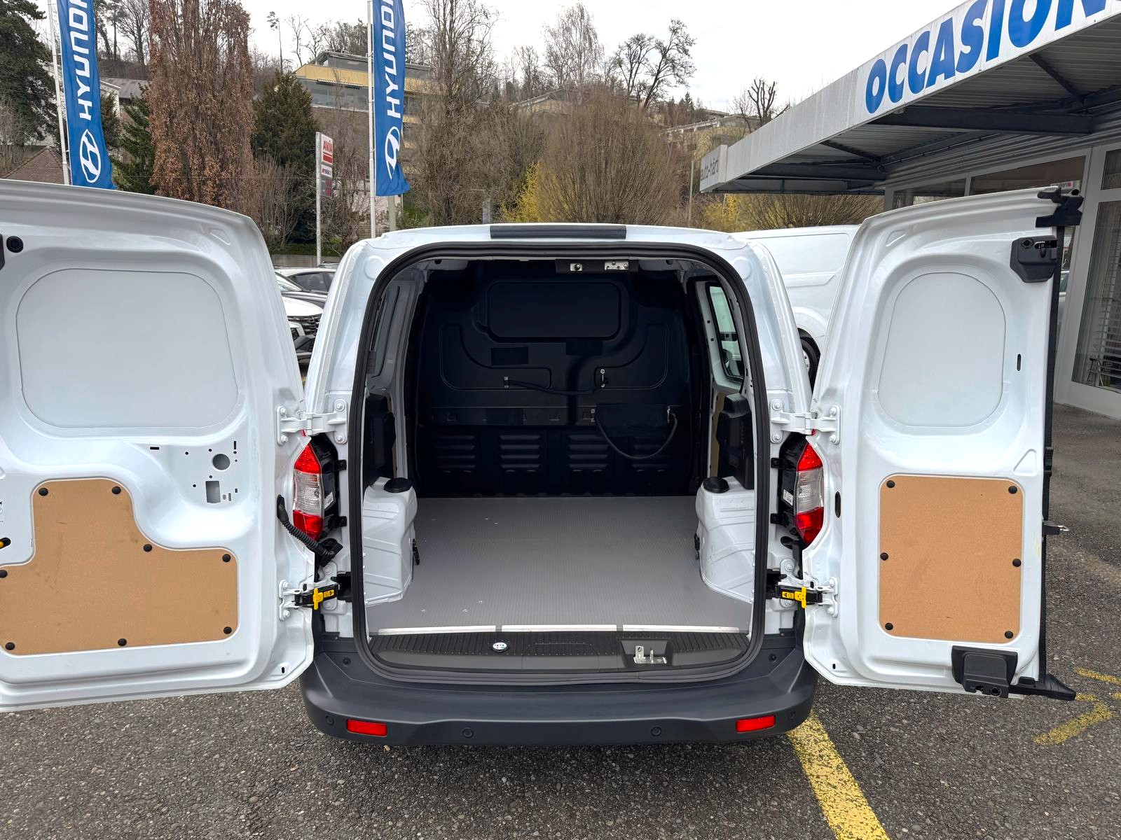 FORD Transit Courier 1.0 Basis-image-13