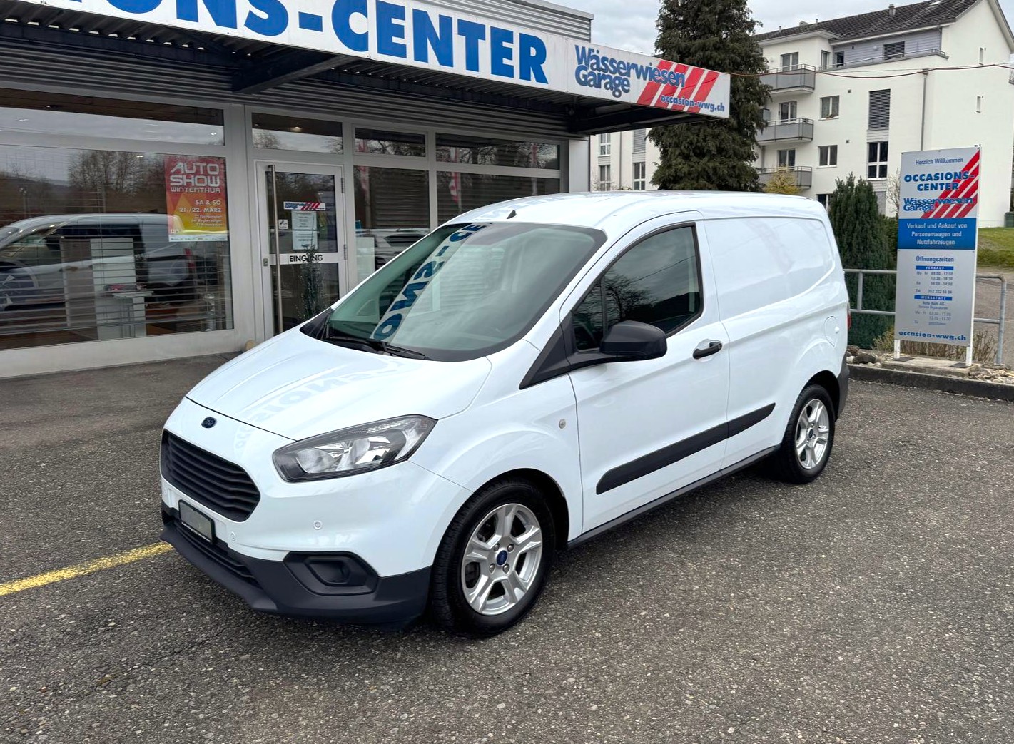FORD Transit Courier 1.0 Basis-image-9