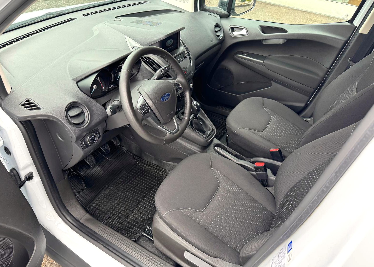FORD Transit Courier 1.0 Basis-showroom-element-1