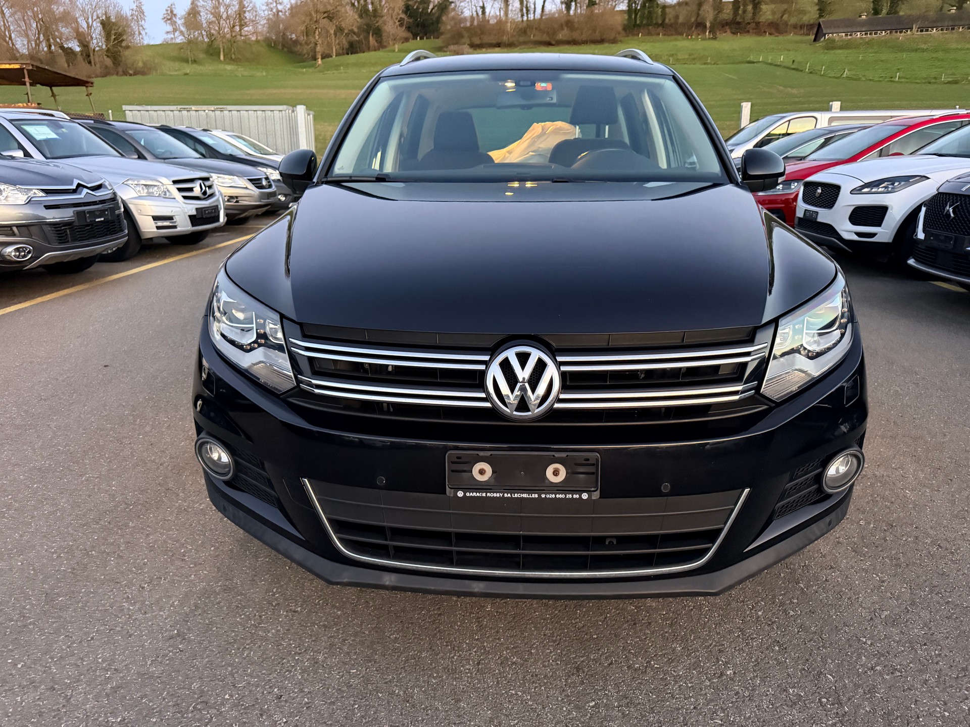 VW Tiguan 2.0 TDI BlueMotion Sport&Style 4Motion DSG-image-4