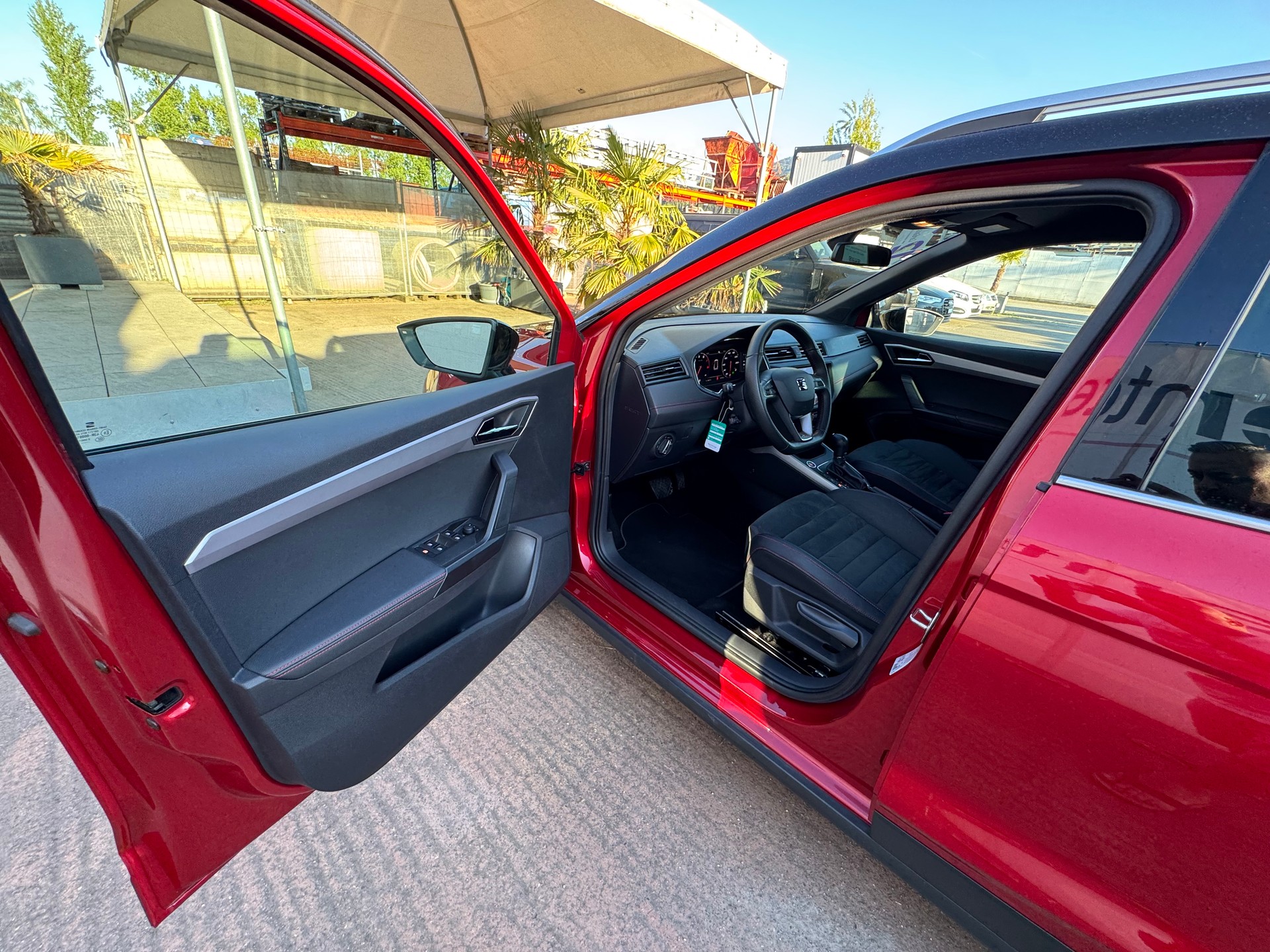 SEAT Arona 1.0 TSI Eco DSG SWISS FR-image-16