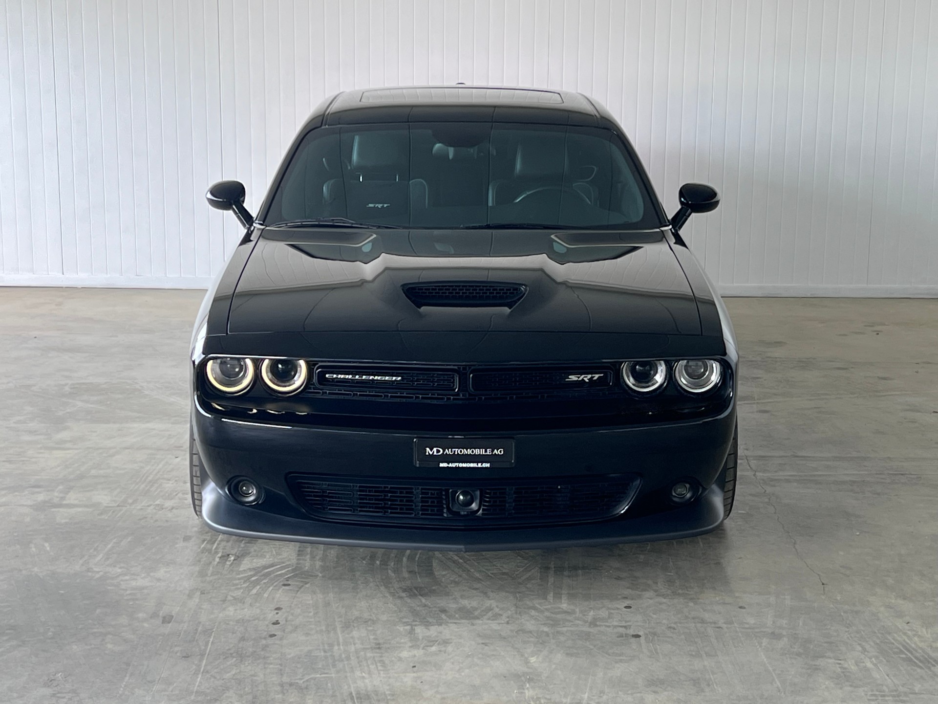 DODGE SRT 392 6.4 V8 HEMI-image-5