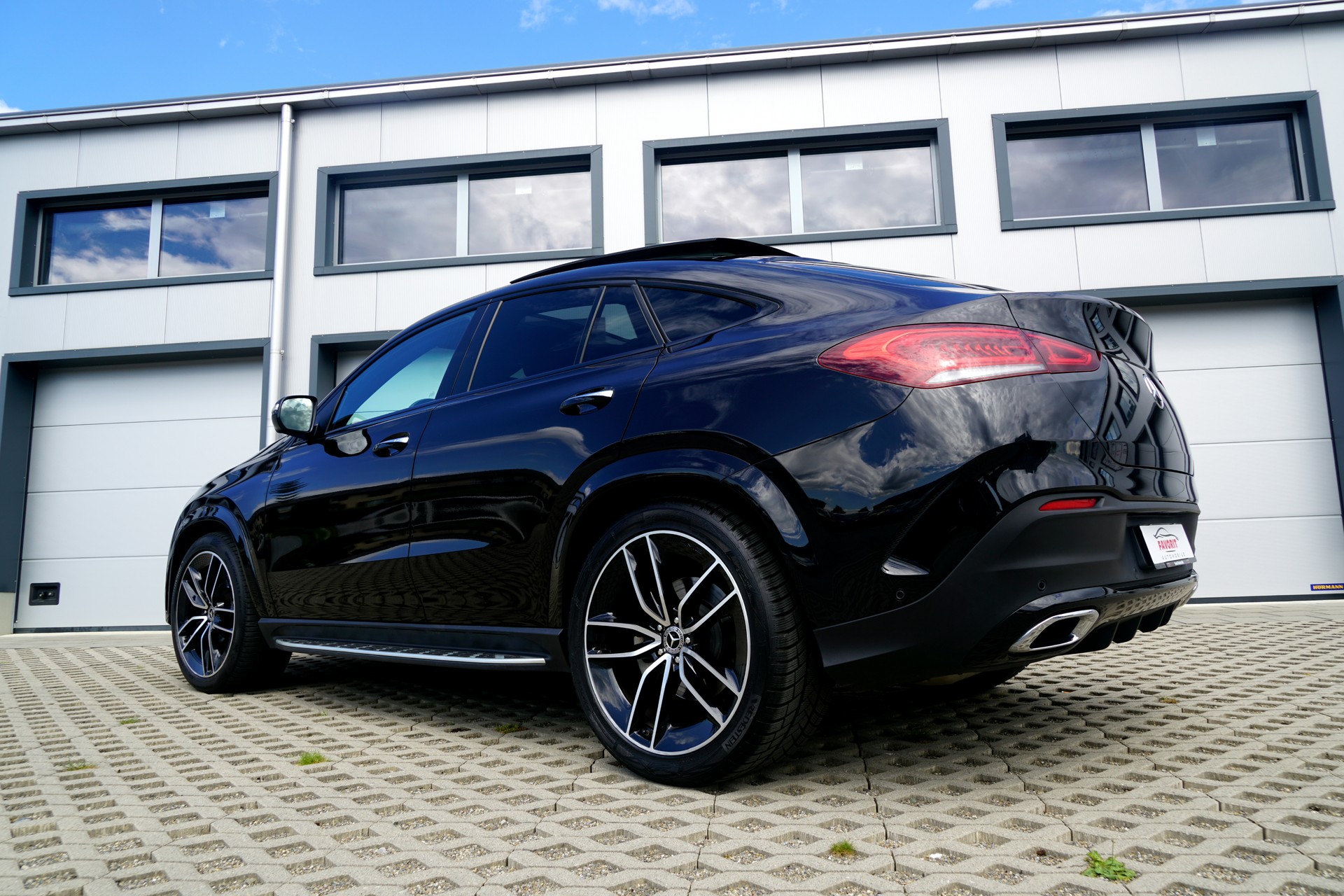 MERCEDES-BENZ GLE Coupé 350 d AMG Line 4Matic+ 9G-Tronic (CH)-image-5