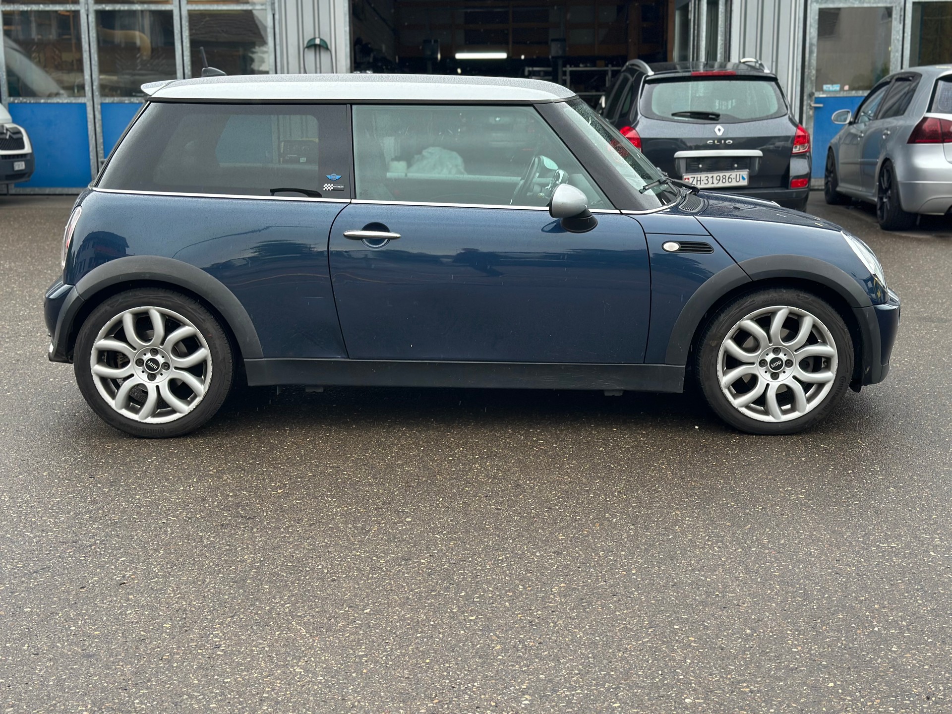 MINI Cooper-image-4