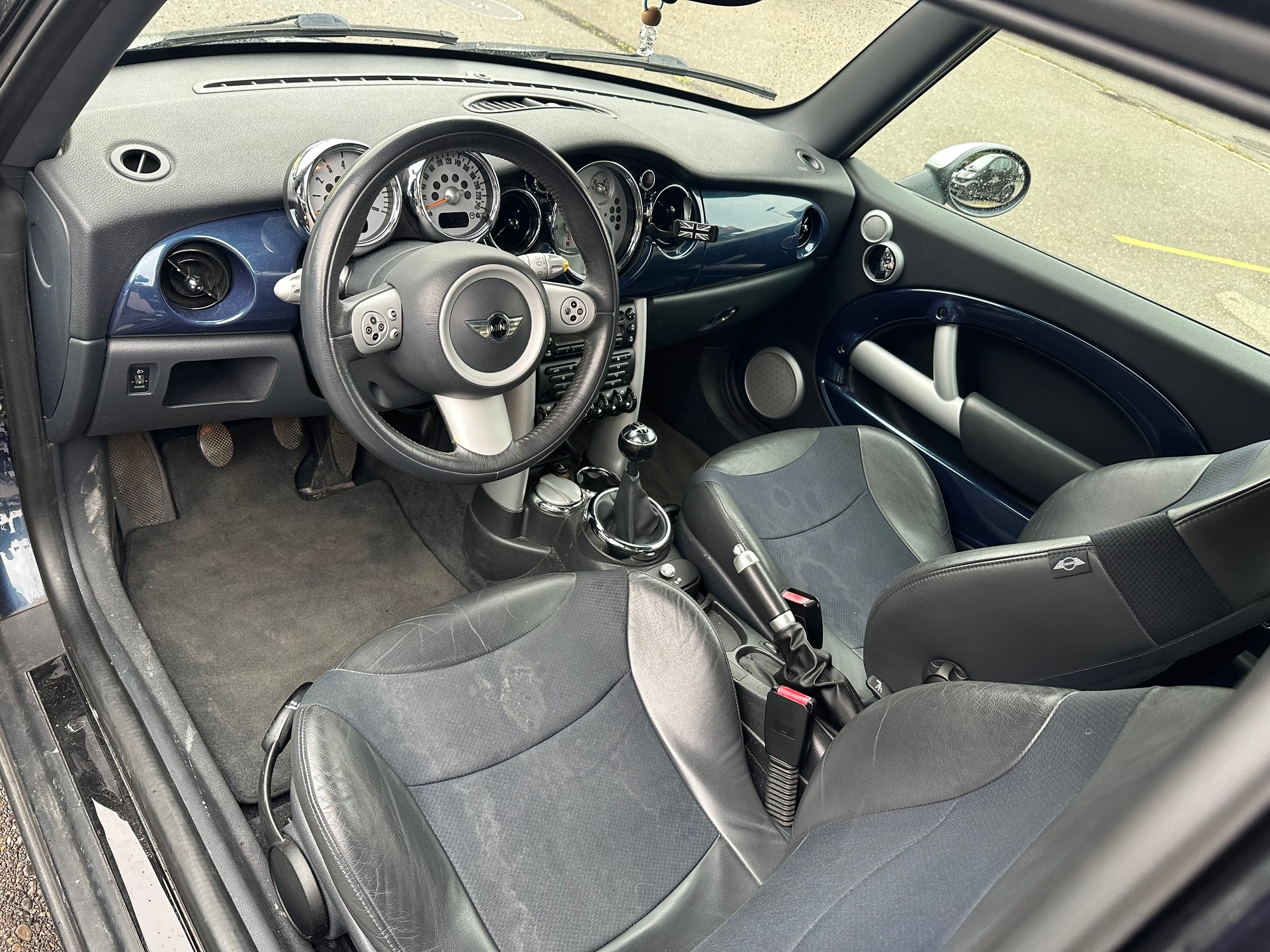 MINI Cooper-image-8