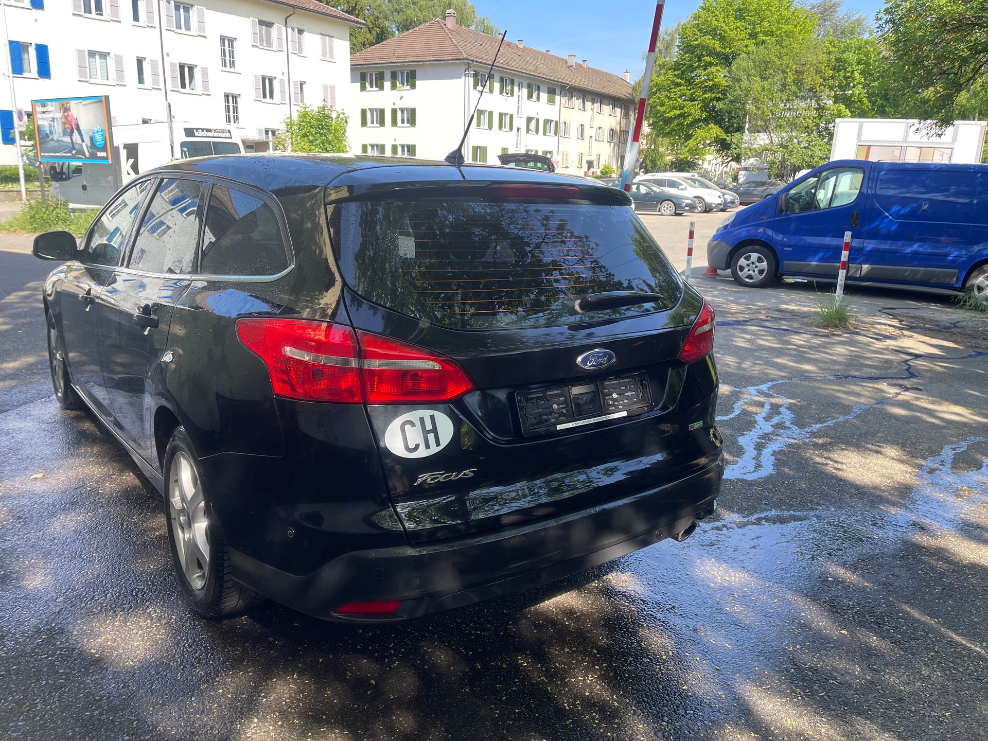 FORD Focus 1.5 SCTi Titanium-image-2