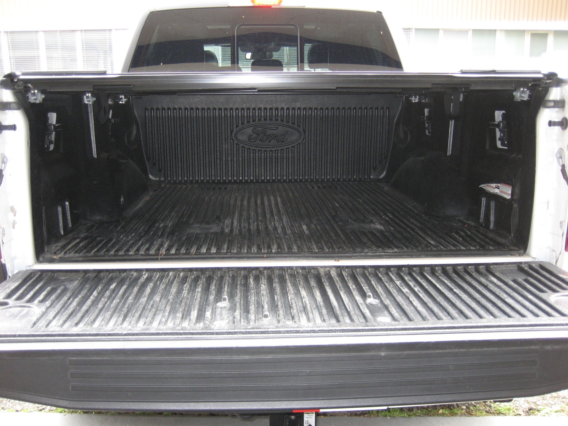 FORD F-150 Platinium-image-12