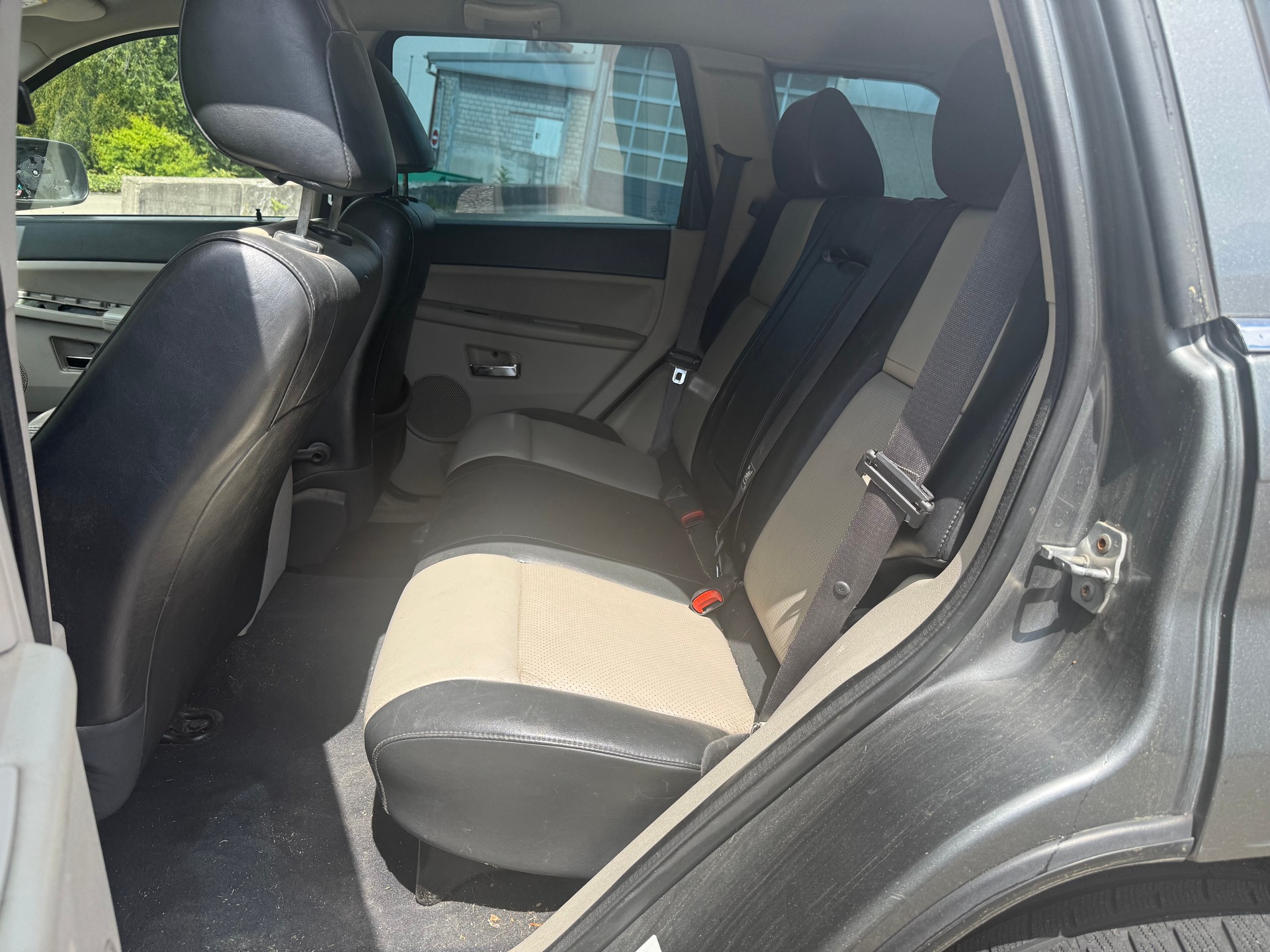 JEEP Grand Cherokee 4.7 Overland Automatic-image-7