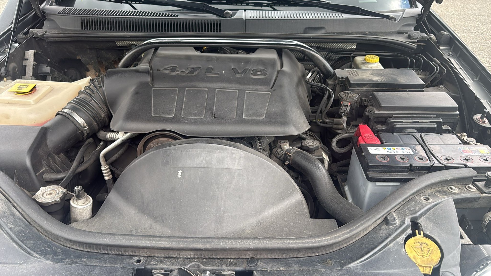 JEEP Grand Cherokee 4.7 Overland Automatic-image-11