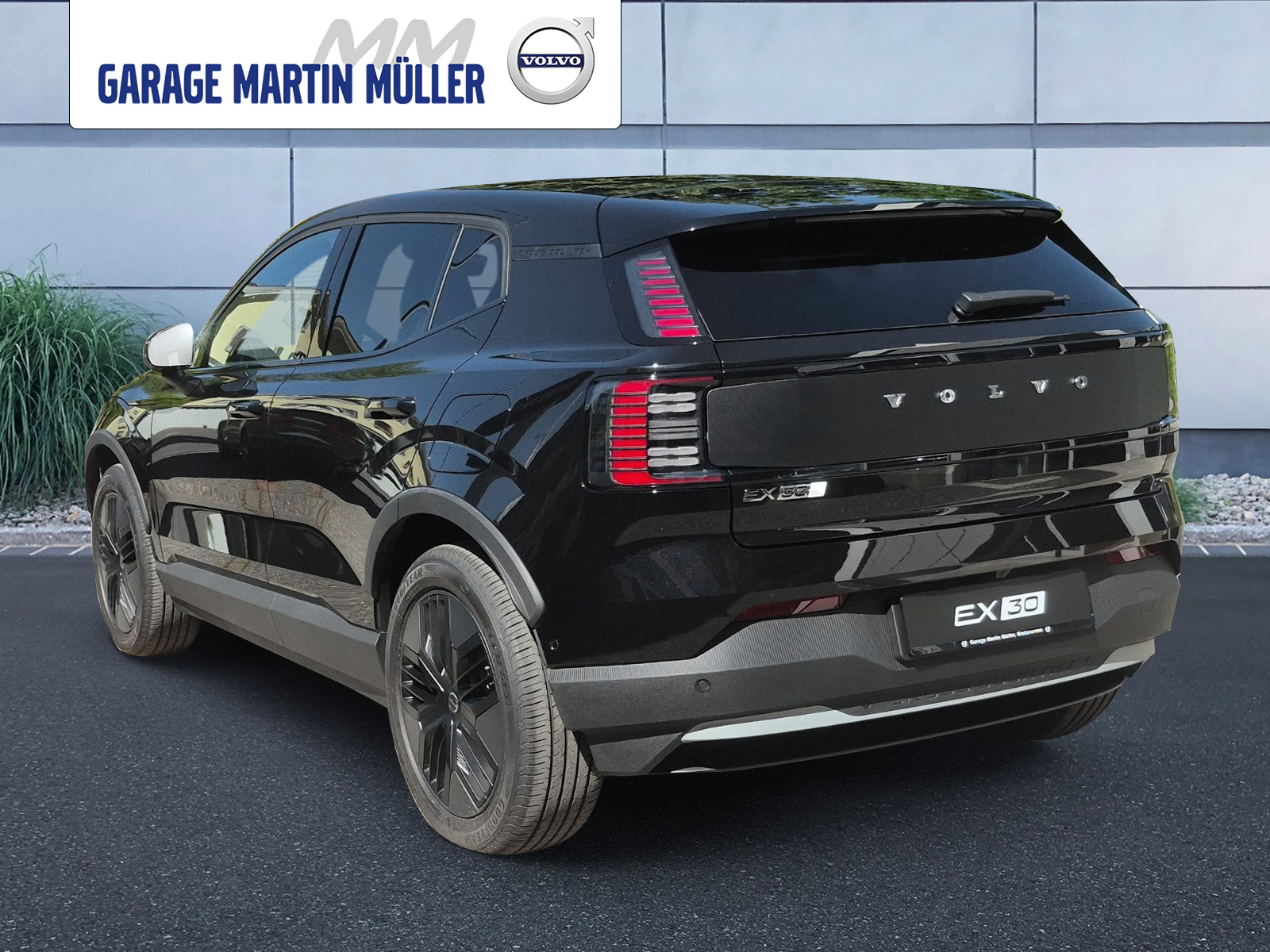 VOLVO EX 30 CC E60 Twin Performance AWD-showroom-element-2