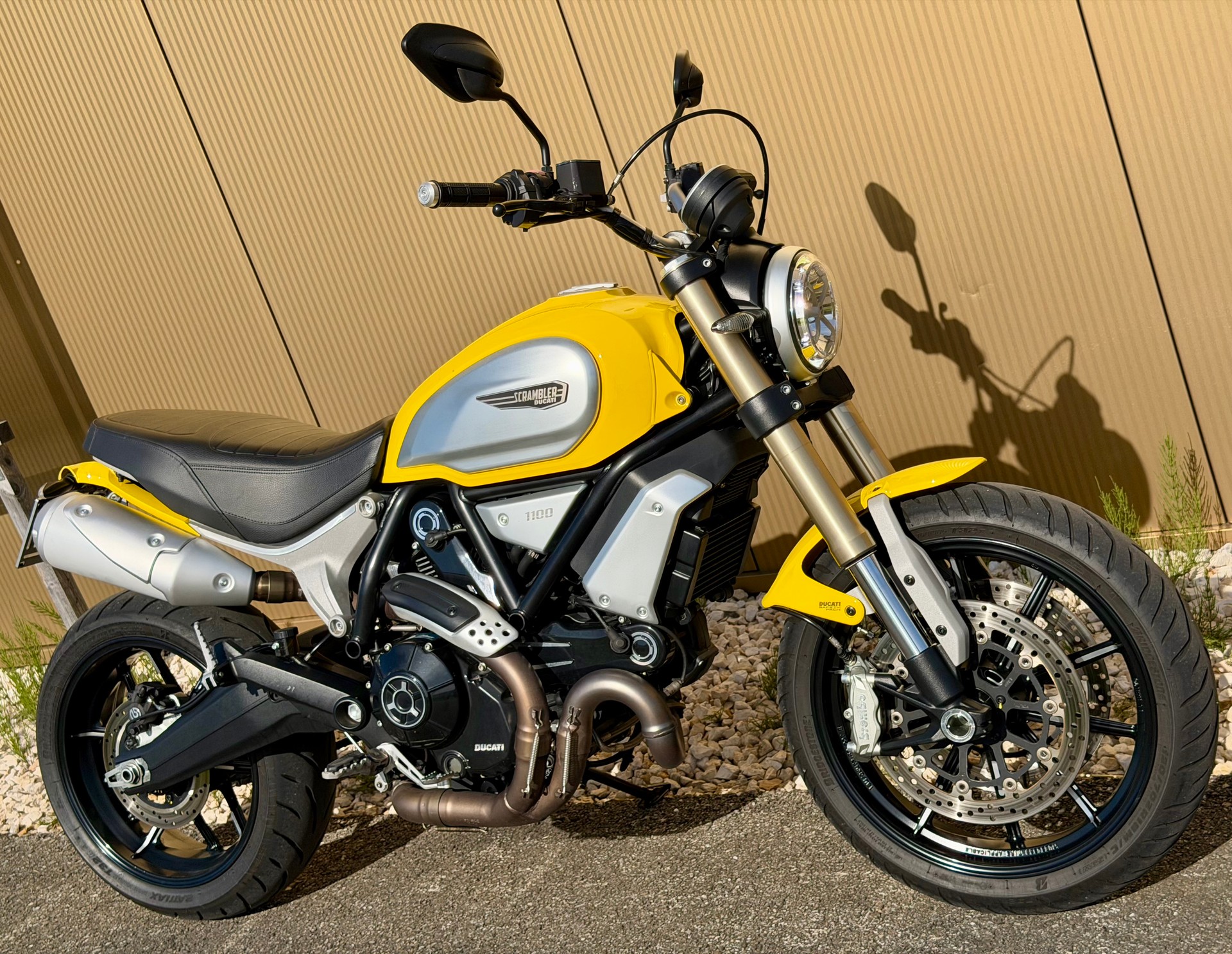 DUCATI Scrambler 1100-image-2