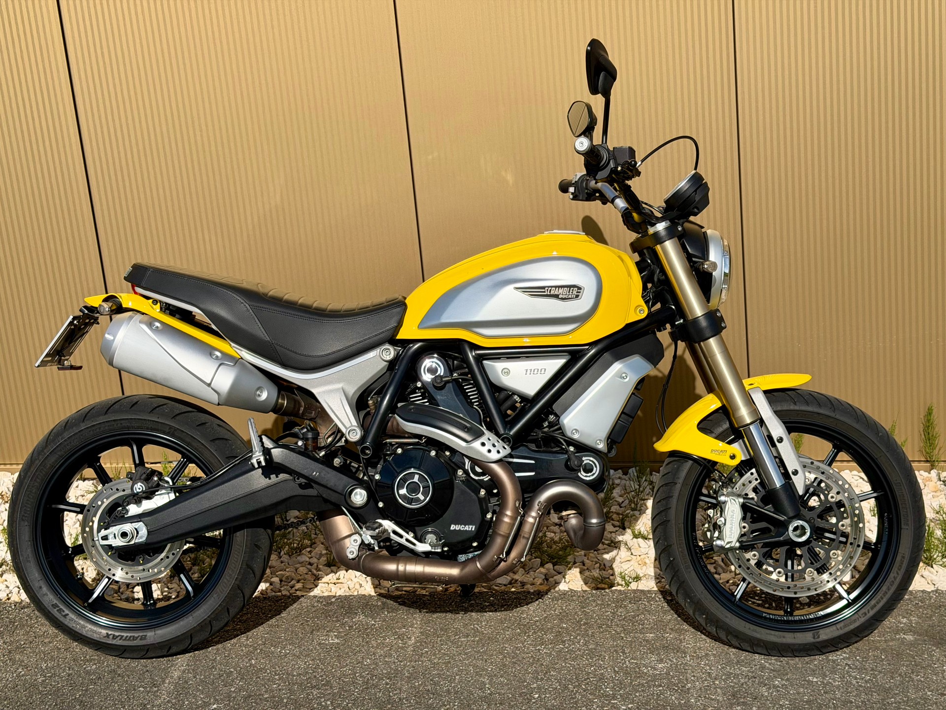 DUCATI Scrambler 1100-image-3